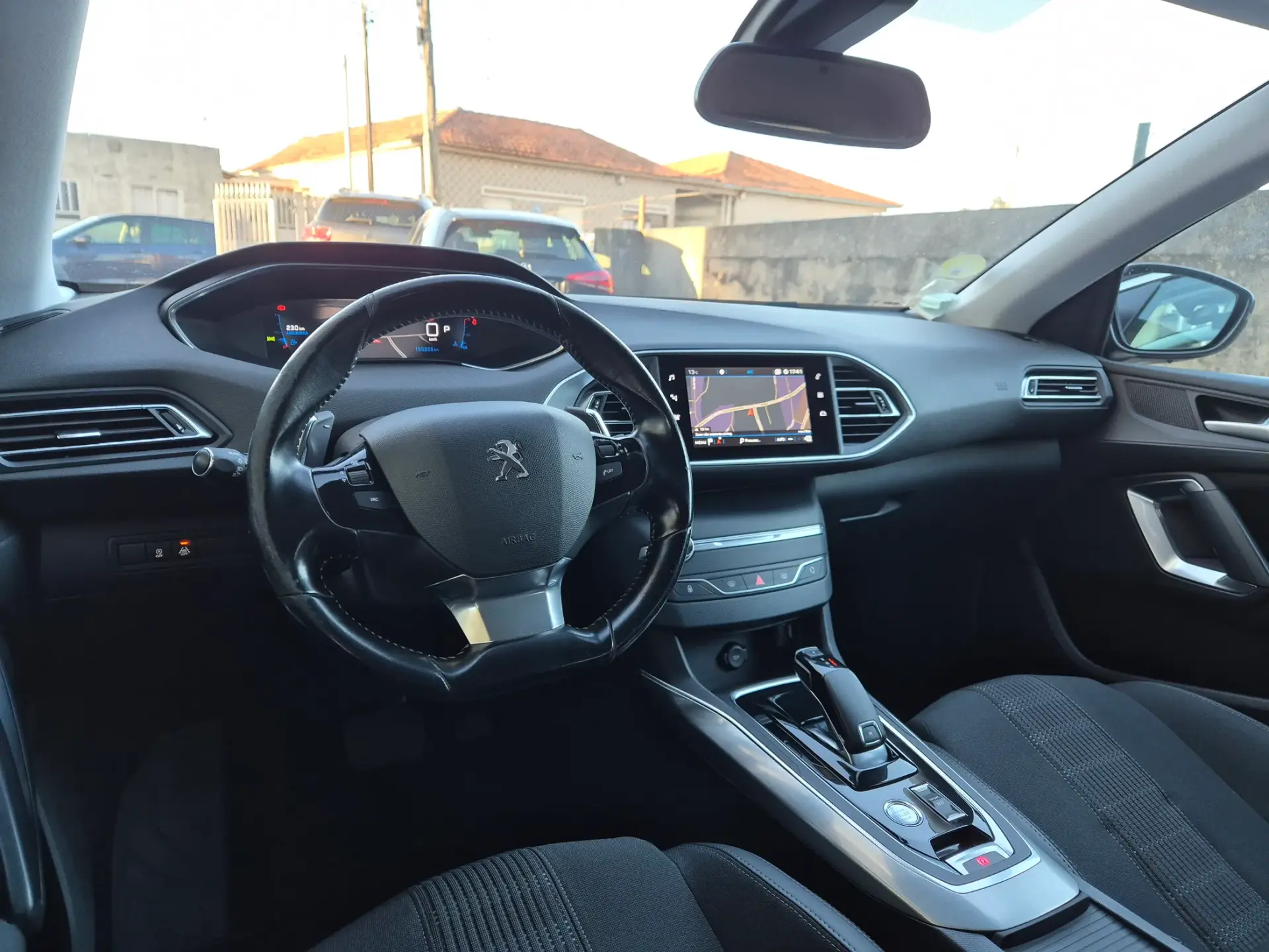 Peugeot 308 SW 1.5 BlueHDi Allure EAT8 16