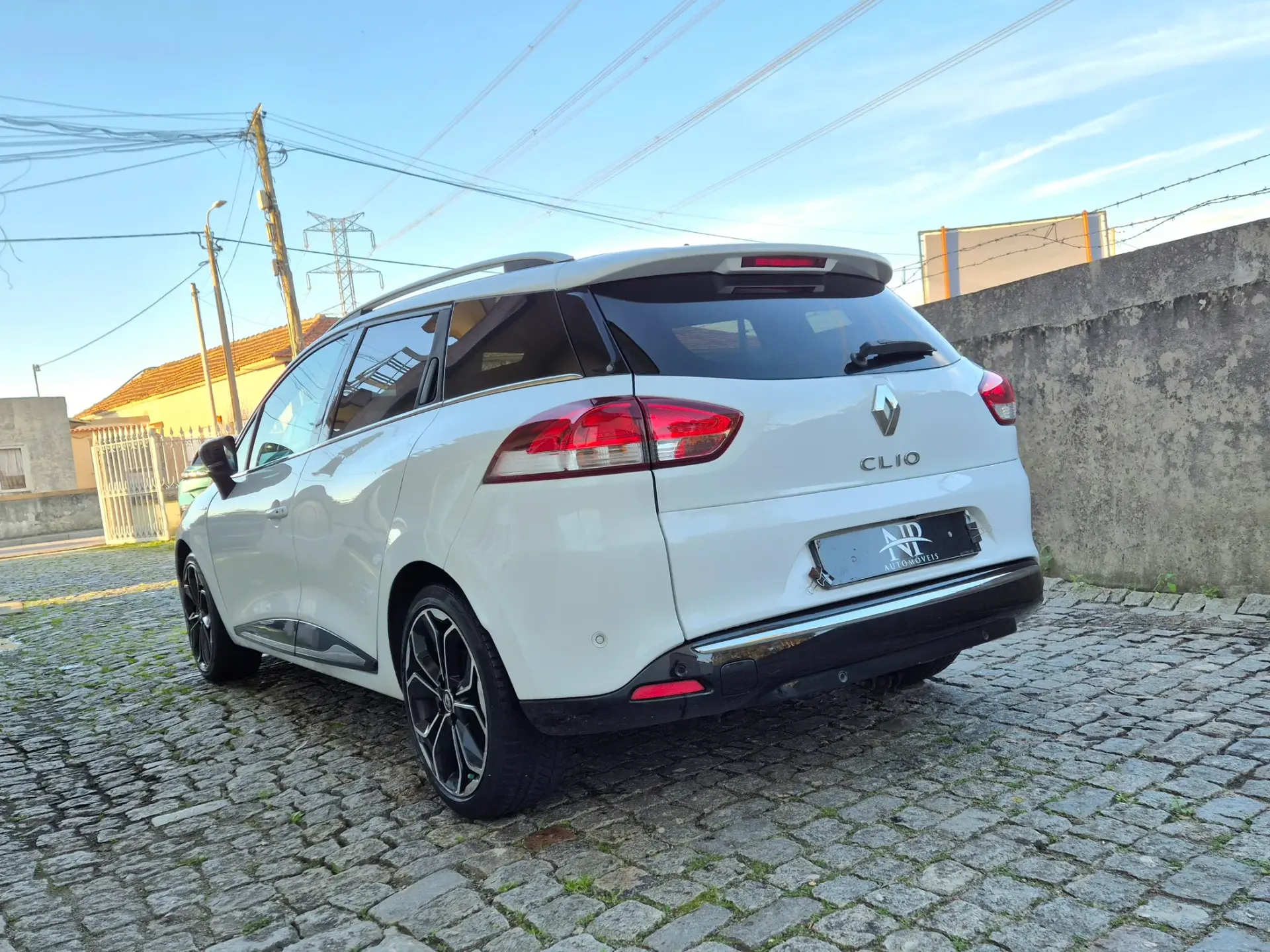 Renault Clio Sport Tourer (Energy) dCi 90 EDC Bose Edition 2