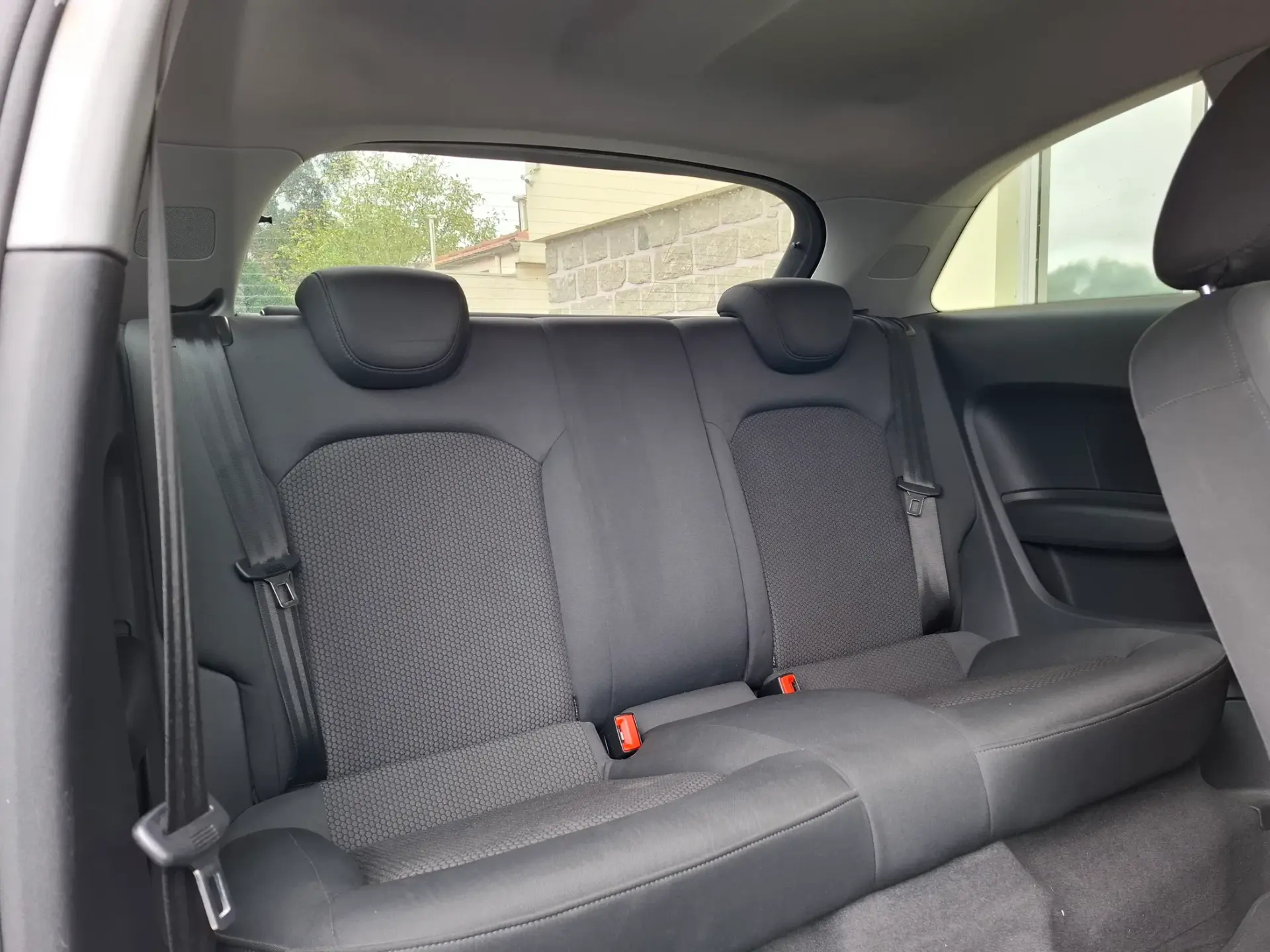 Audi A1 1.6 TDi Attraction 7