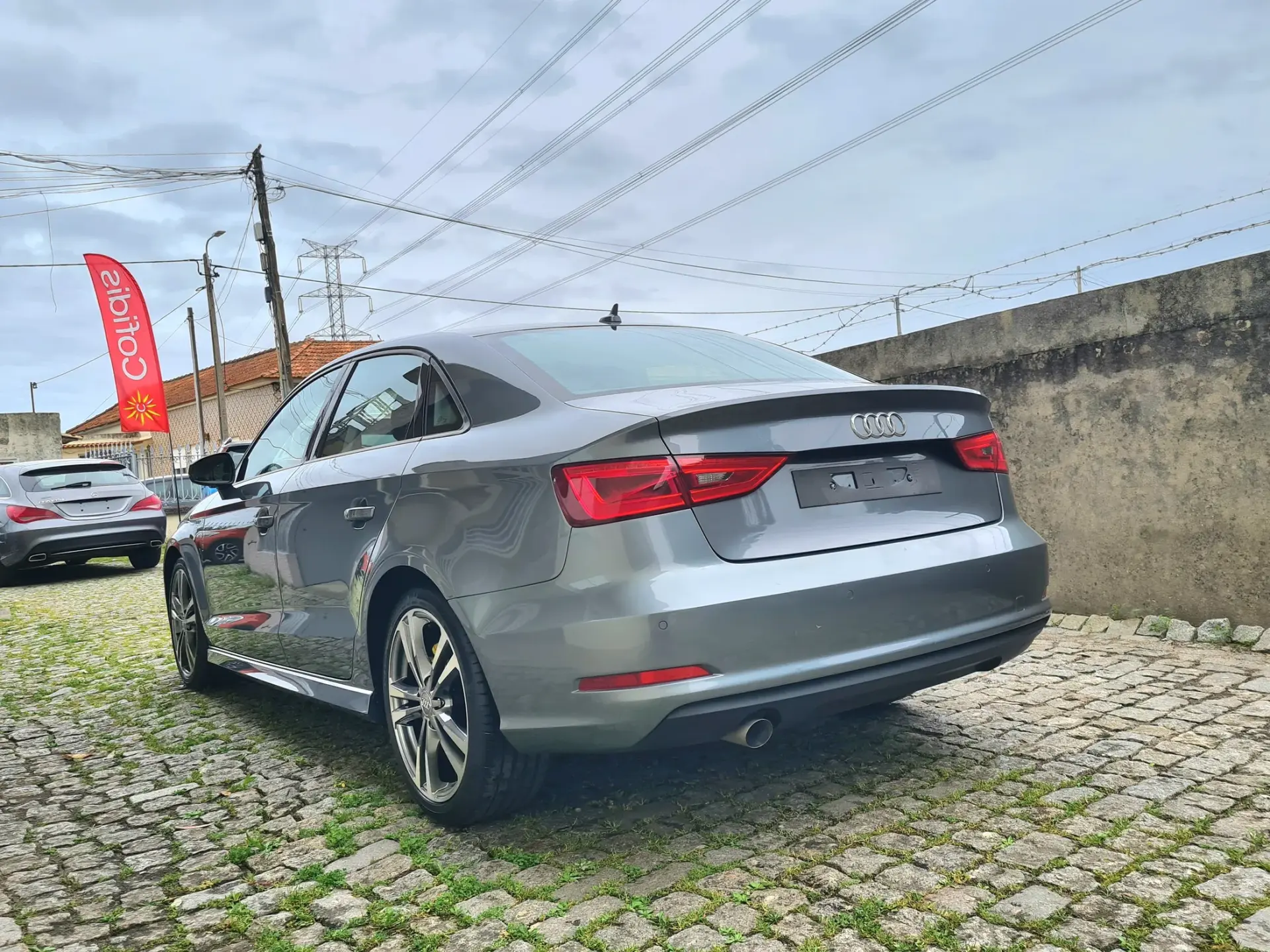Audi A3 Limousine 1.6 TDI S-line 2