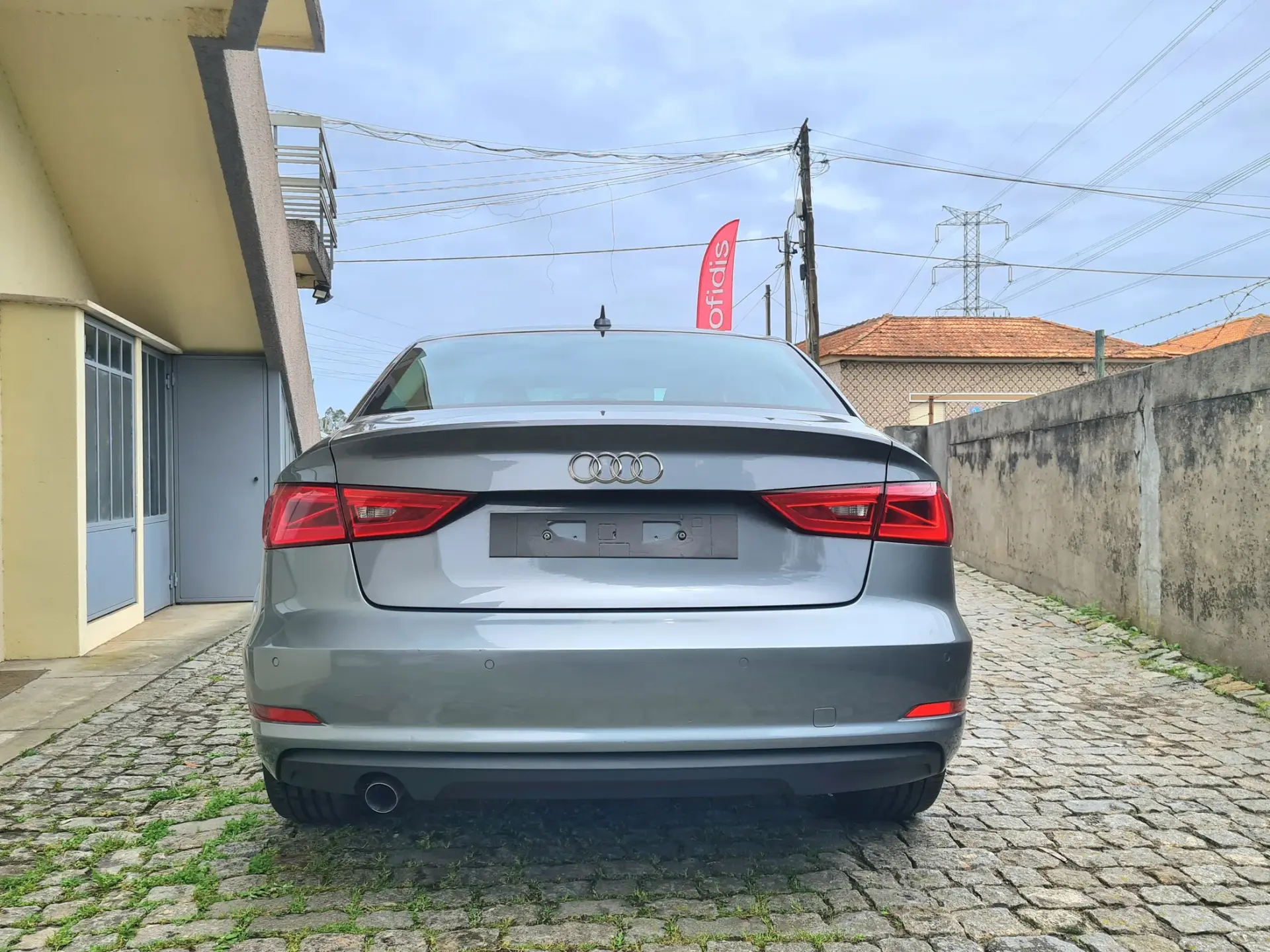 Audi A3 Limousine 1.6 TDI S-line 3