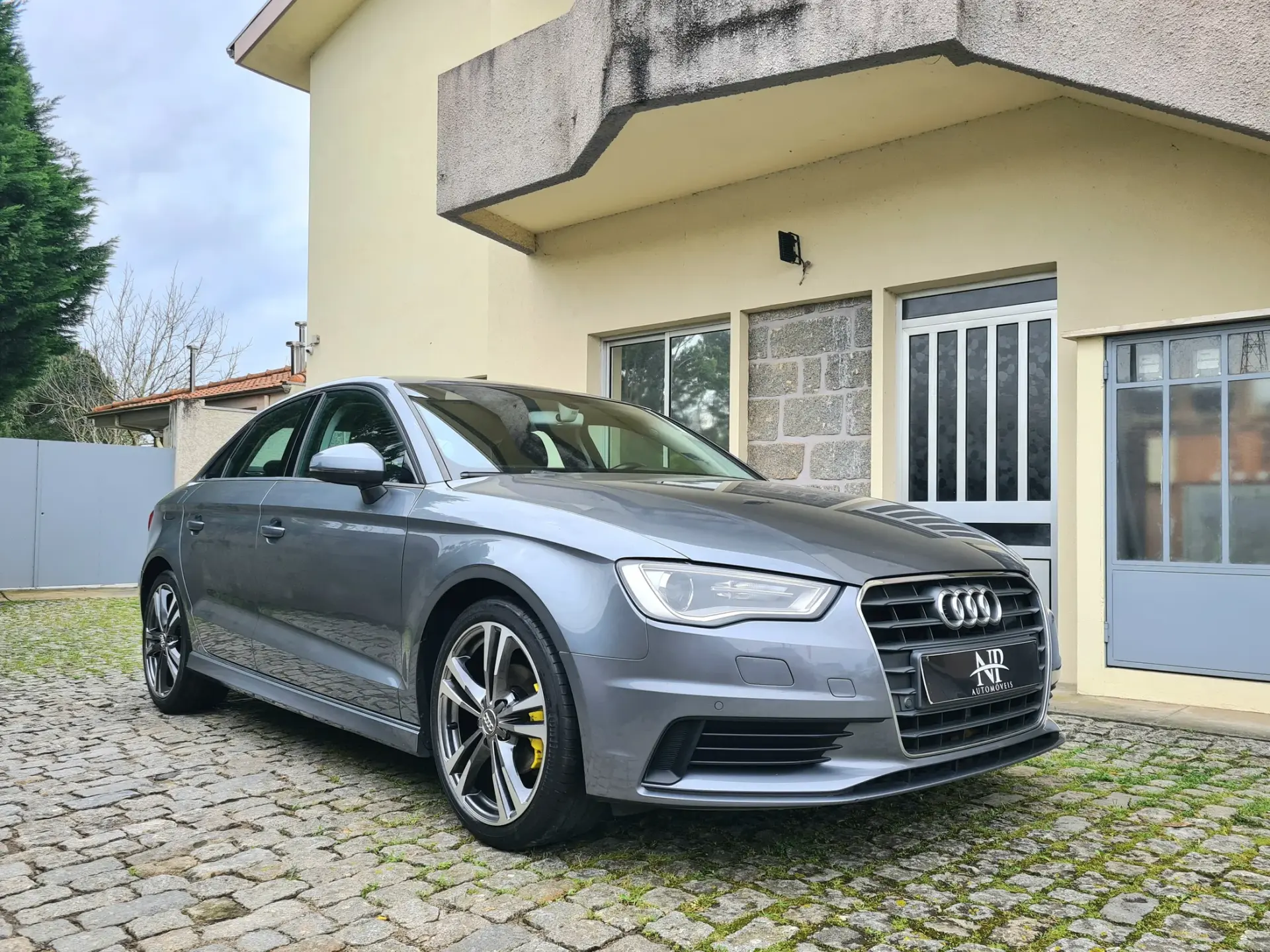 Audi A3 Limousine 1.6 TDI S-line 5