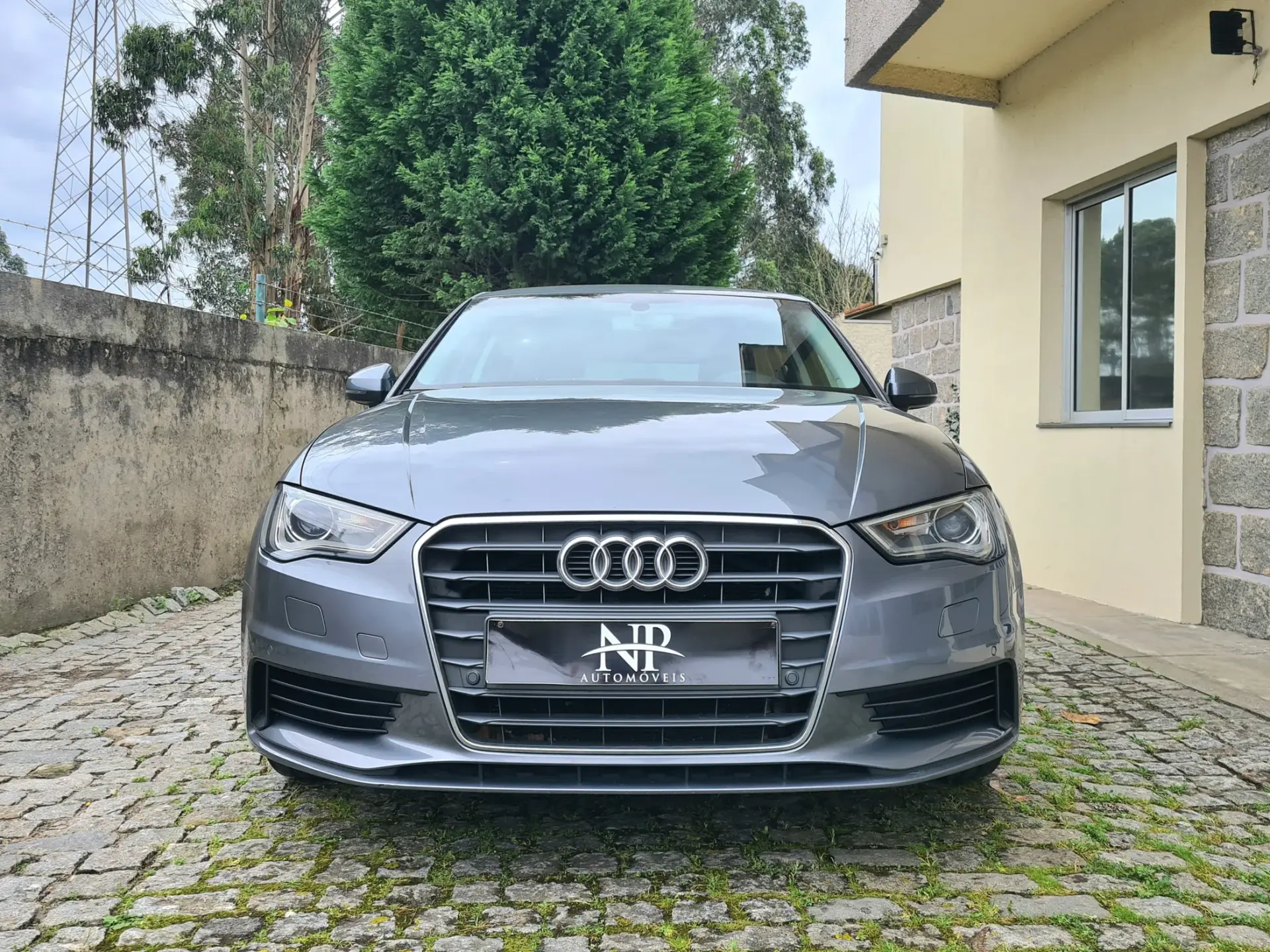 Audi A3 Limousine 1.6 TDI S-line 6