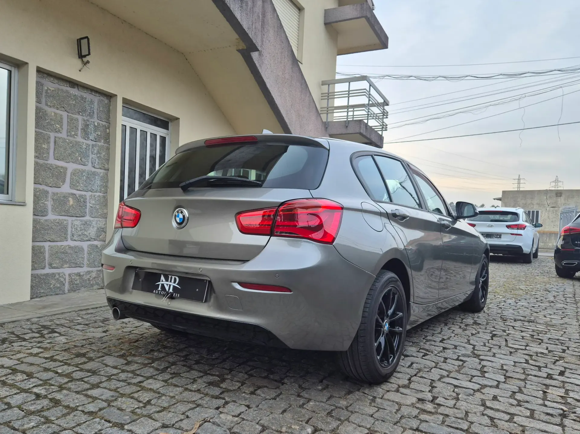 BMW 116 d EfficientDynamics 4