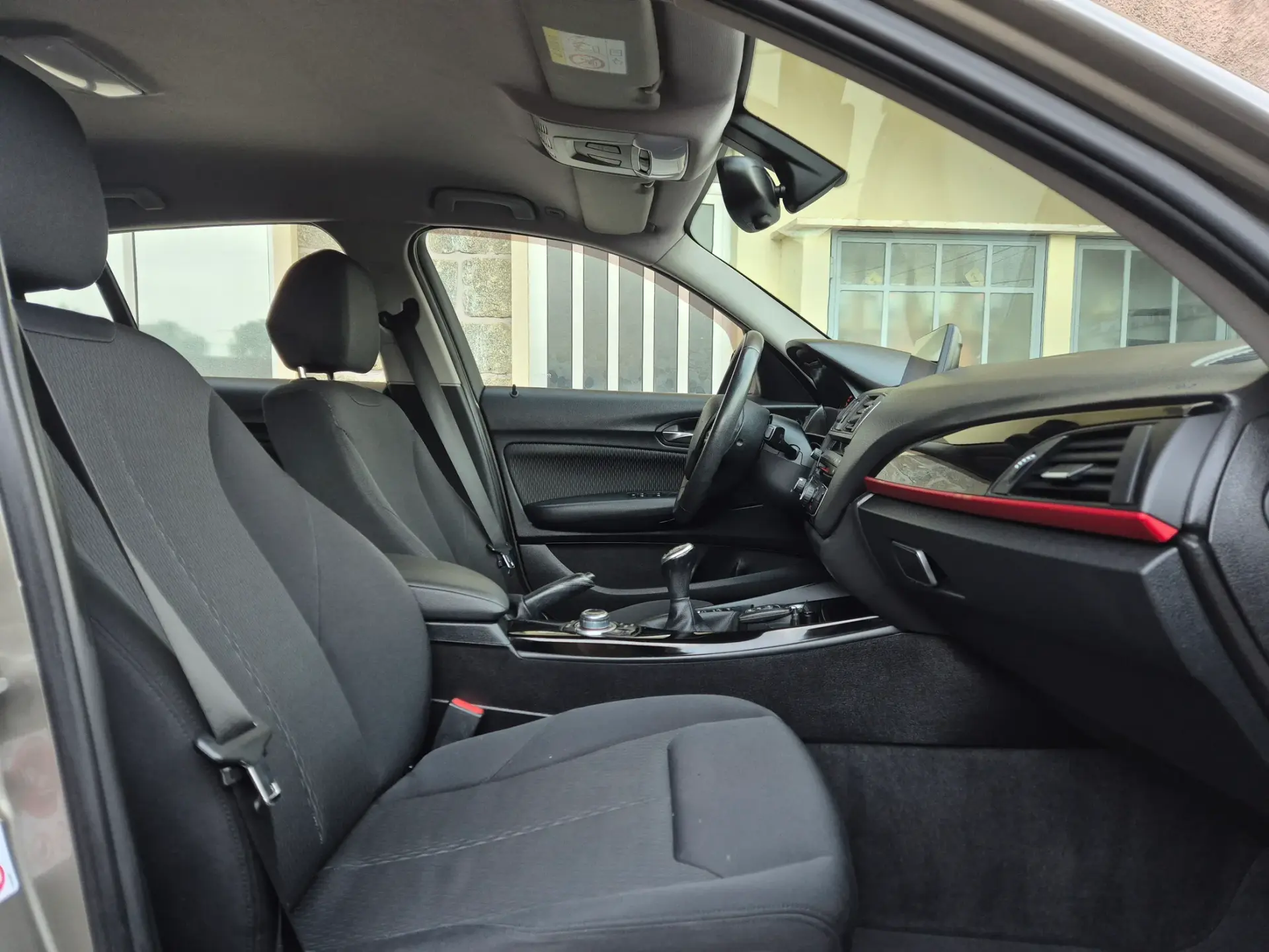 BMW 116 d EfficientDynamics 9