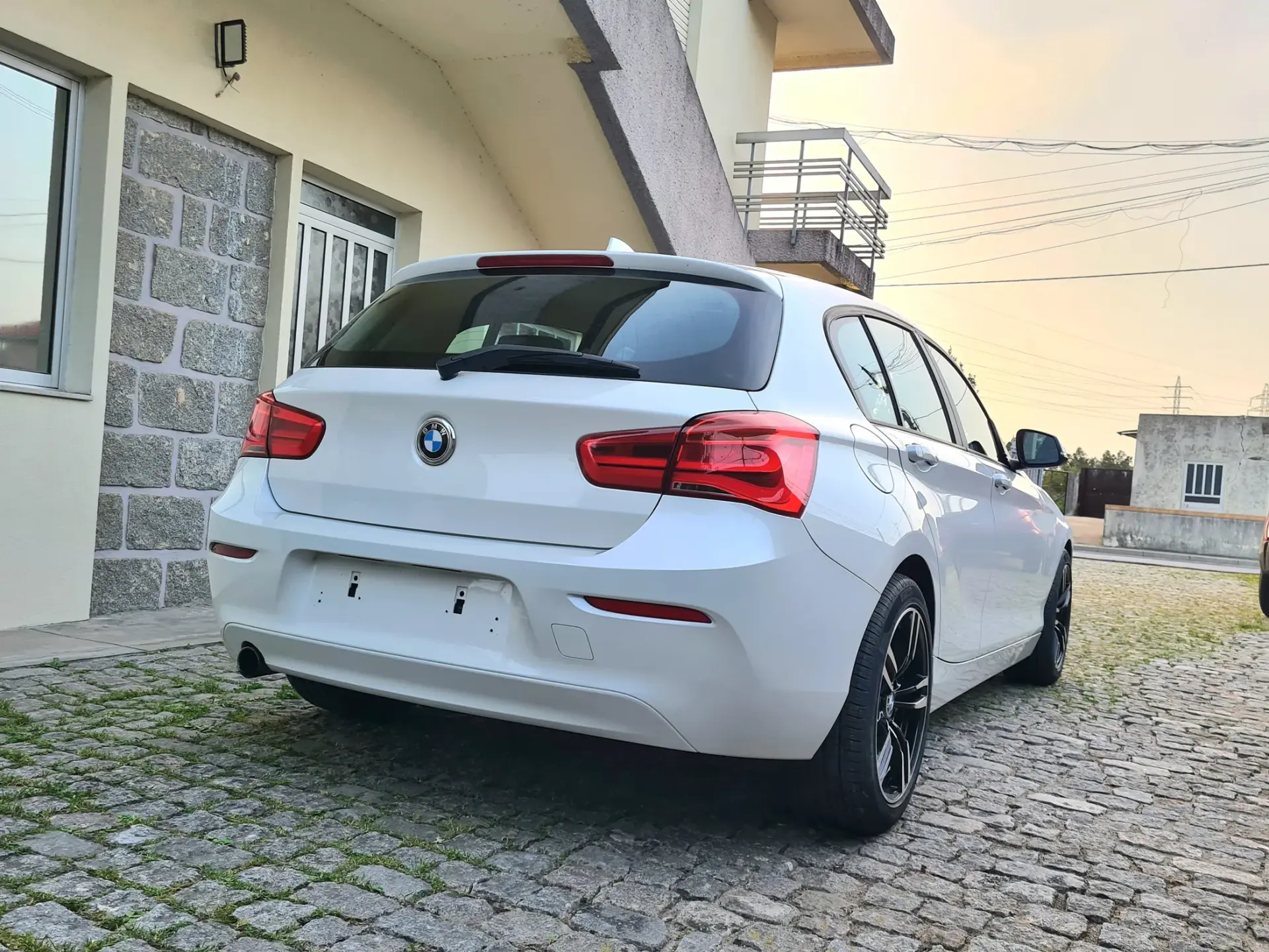 BMW 116 d EfficientDynamics 4