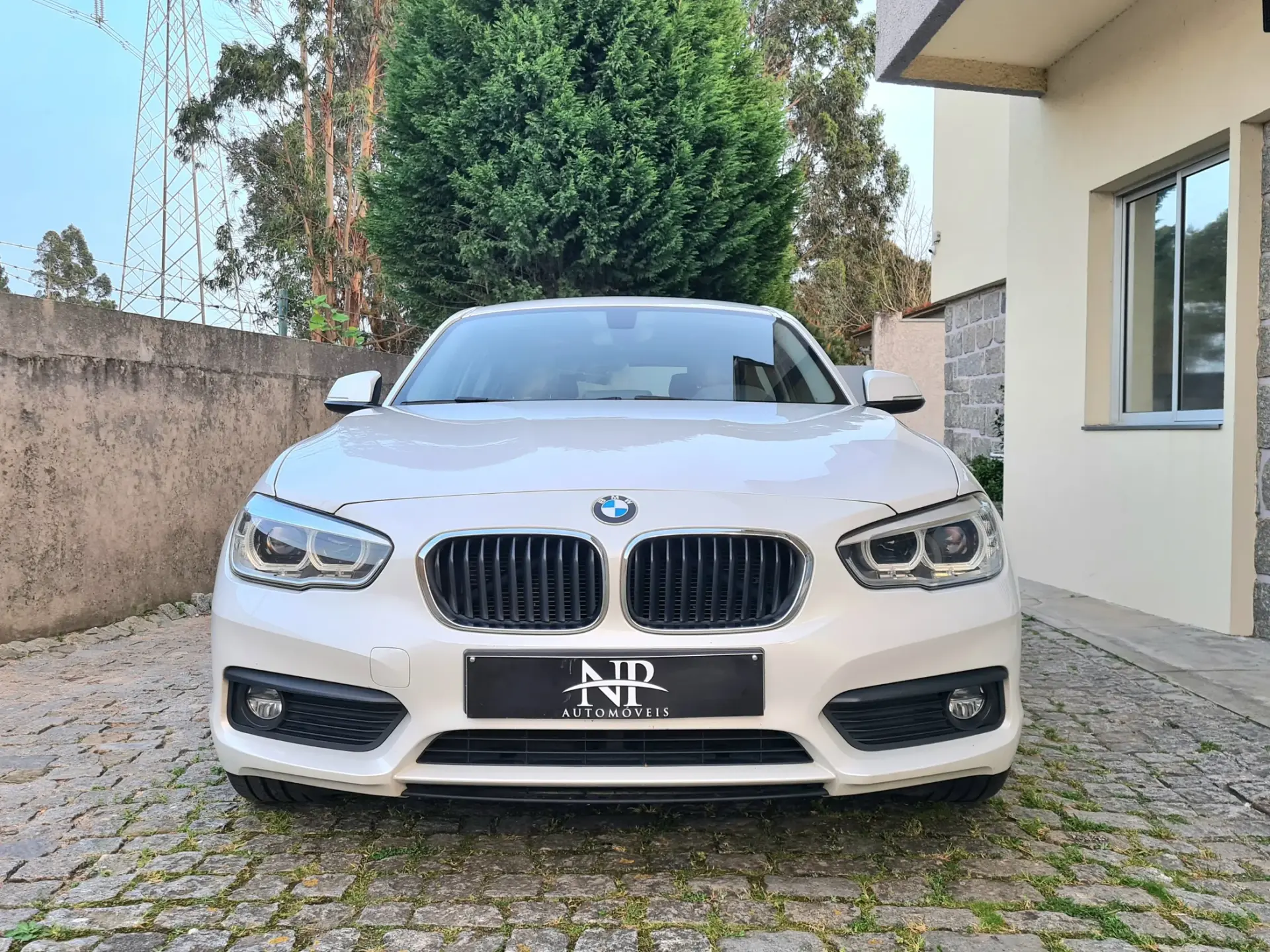 BMW 116 d EfficientDynamics 6