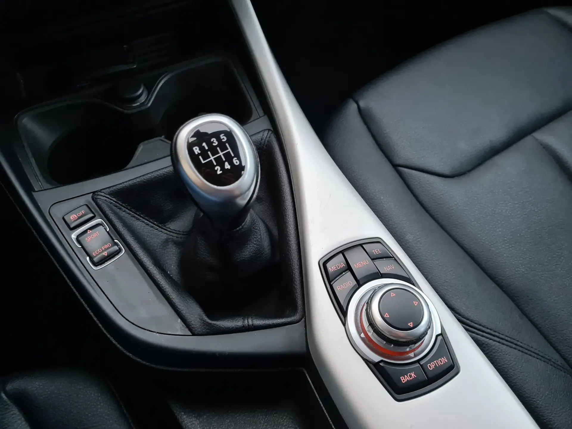 BMW 116 d EfficientDynamics 24