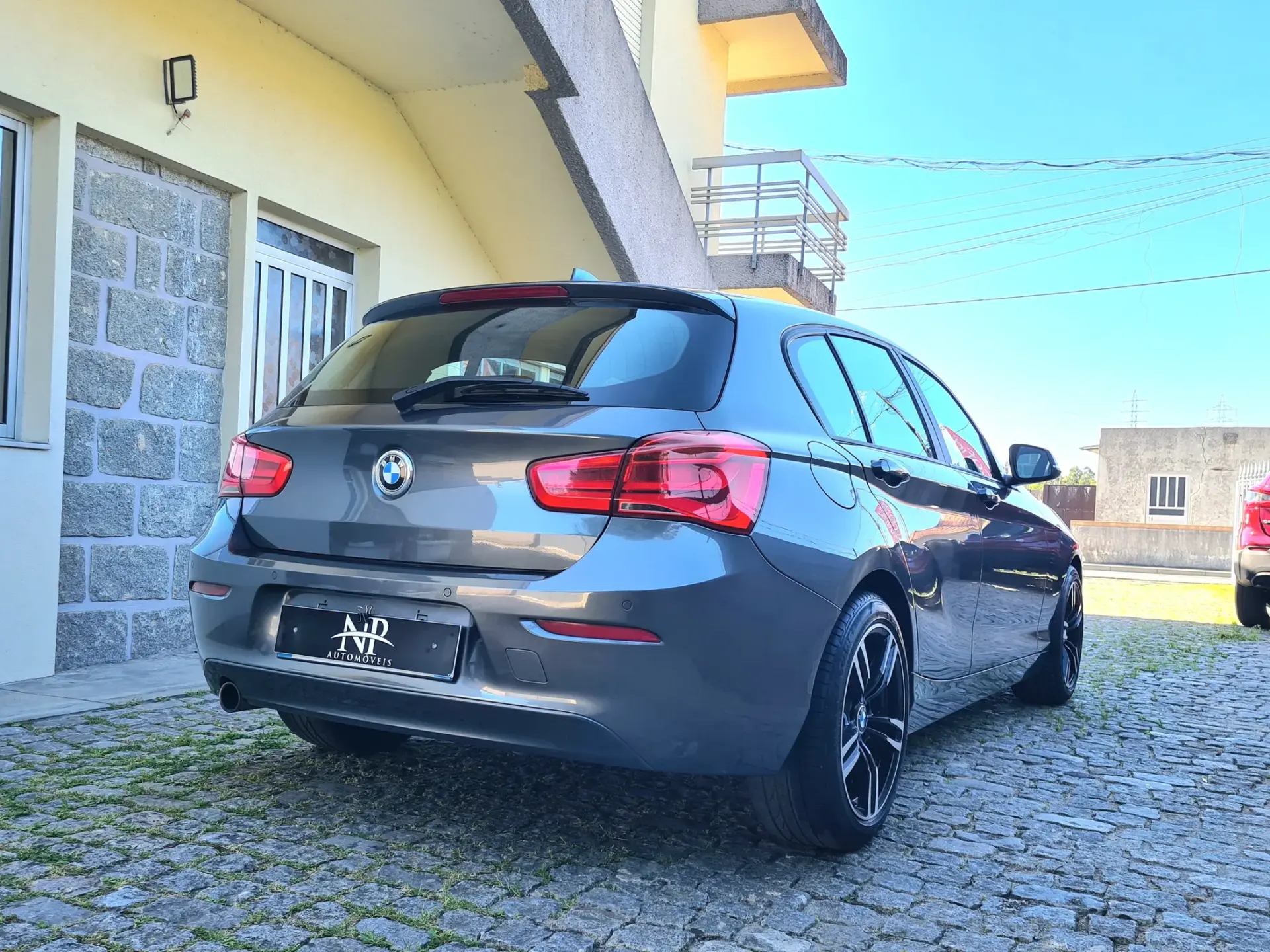 BMW 116 d EfficientDynamics 4