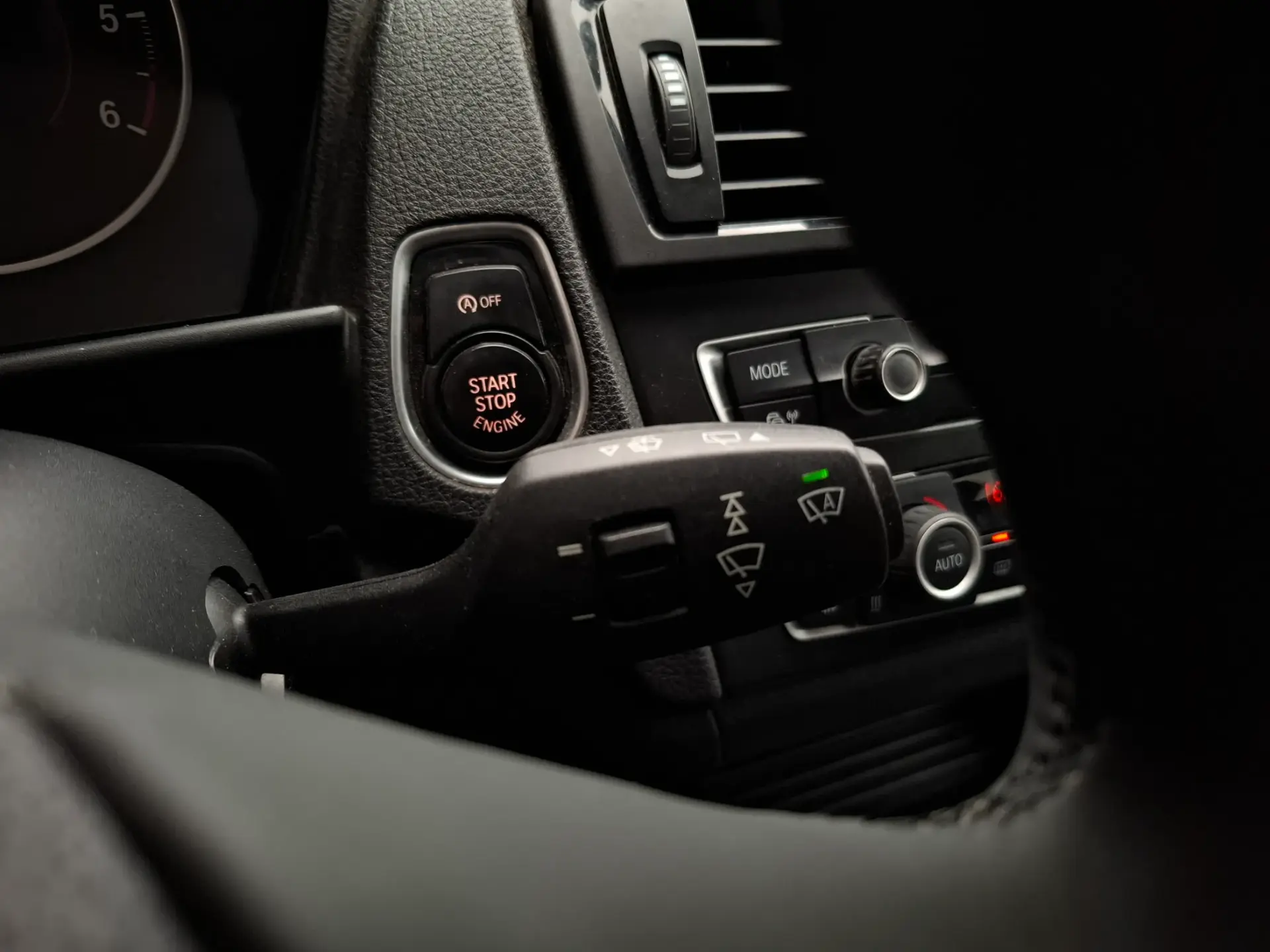 BMW 118 d Pack M 21