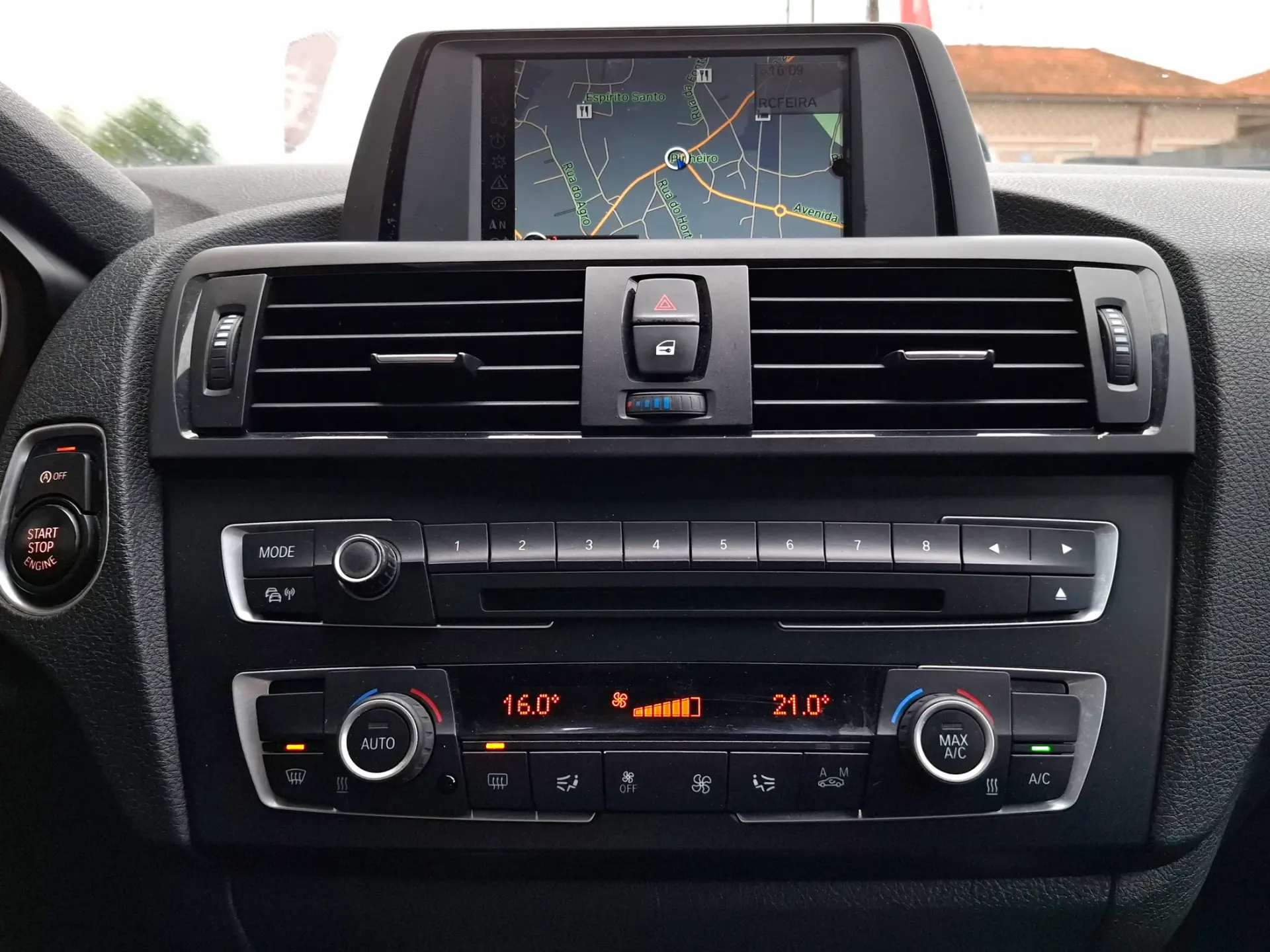 BMW 118 d Pack M 23