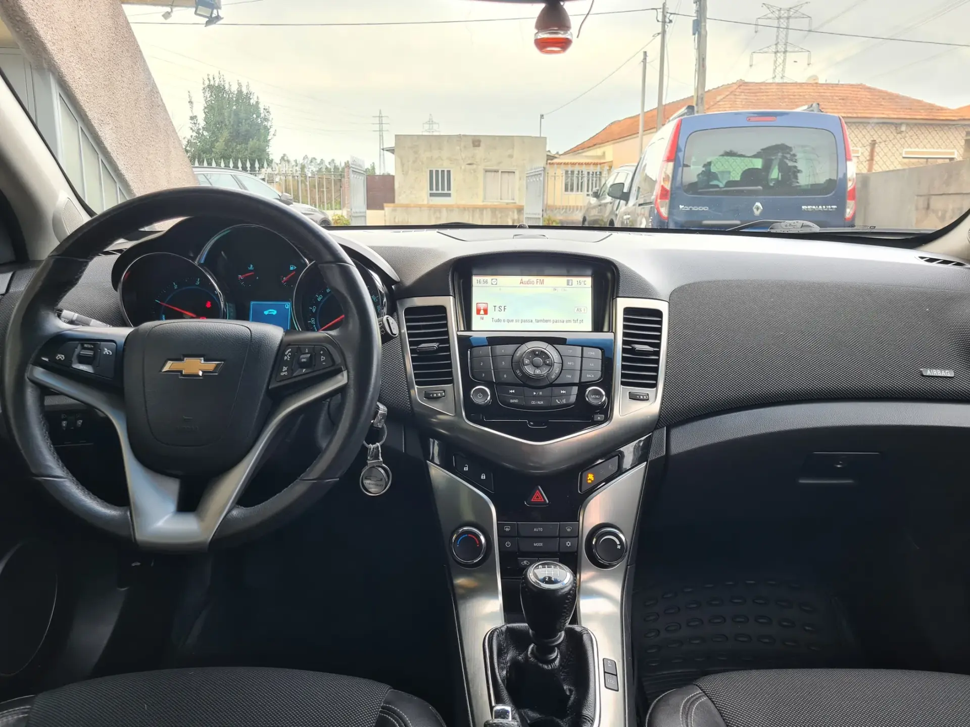Chevrolet Cruze SW 1.7 VCDi LTZ 17