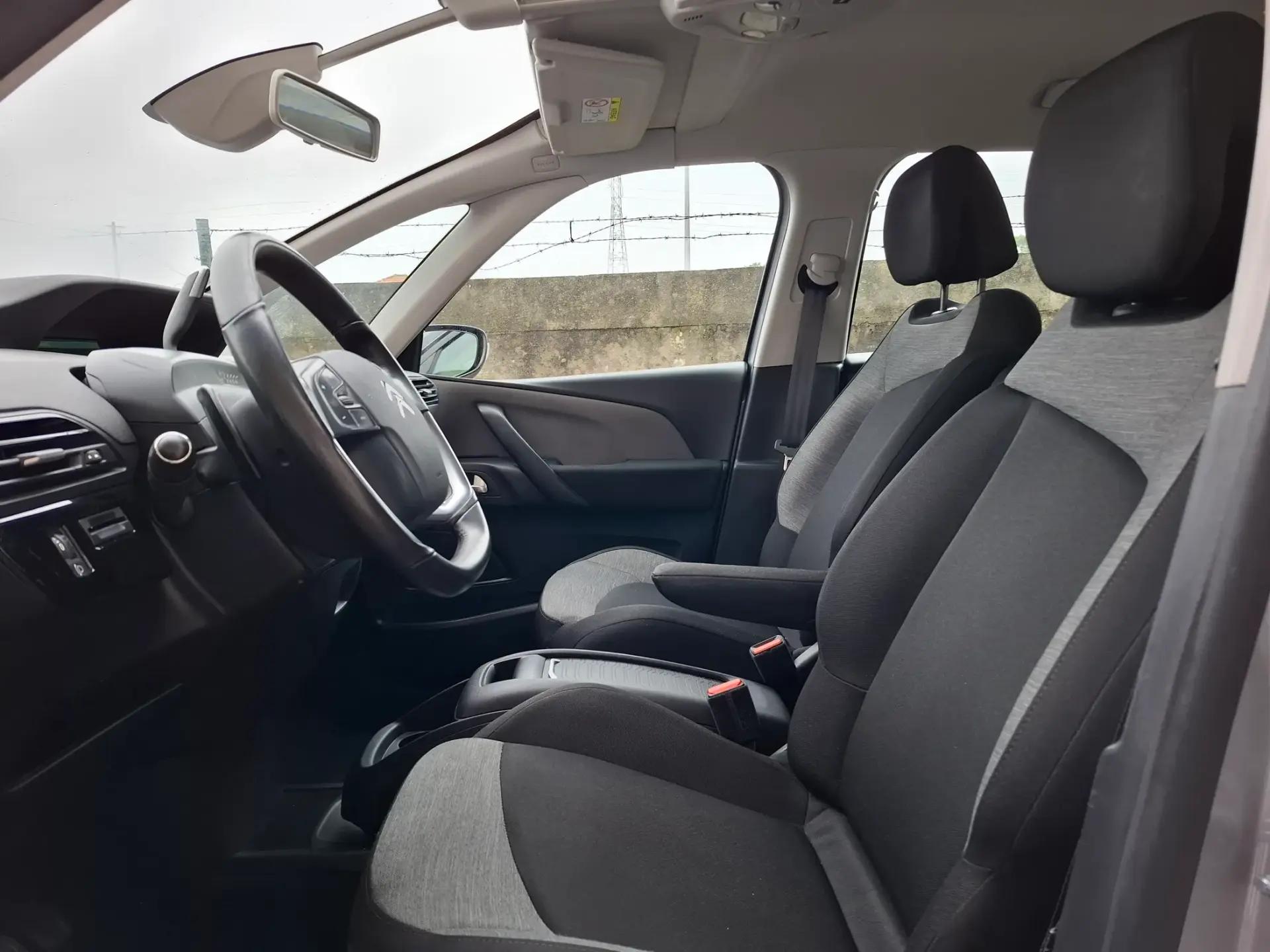 Citroen Grand C4 Spacetourer 1.5 BlueHDi Feel EAT8 18