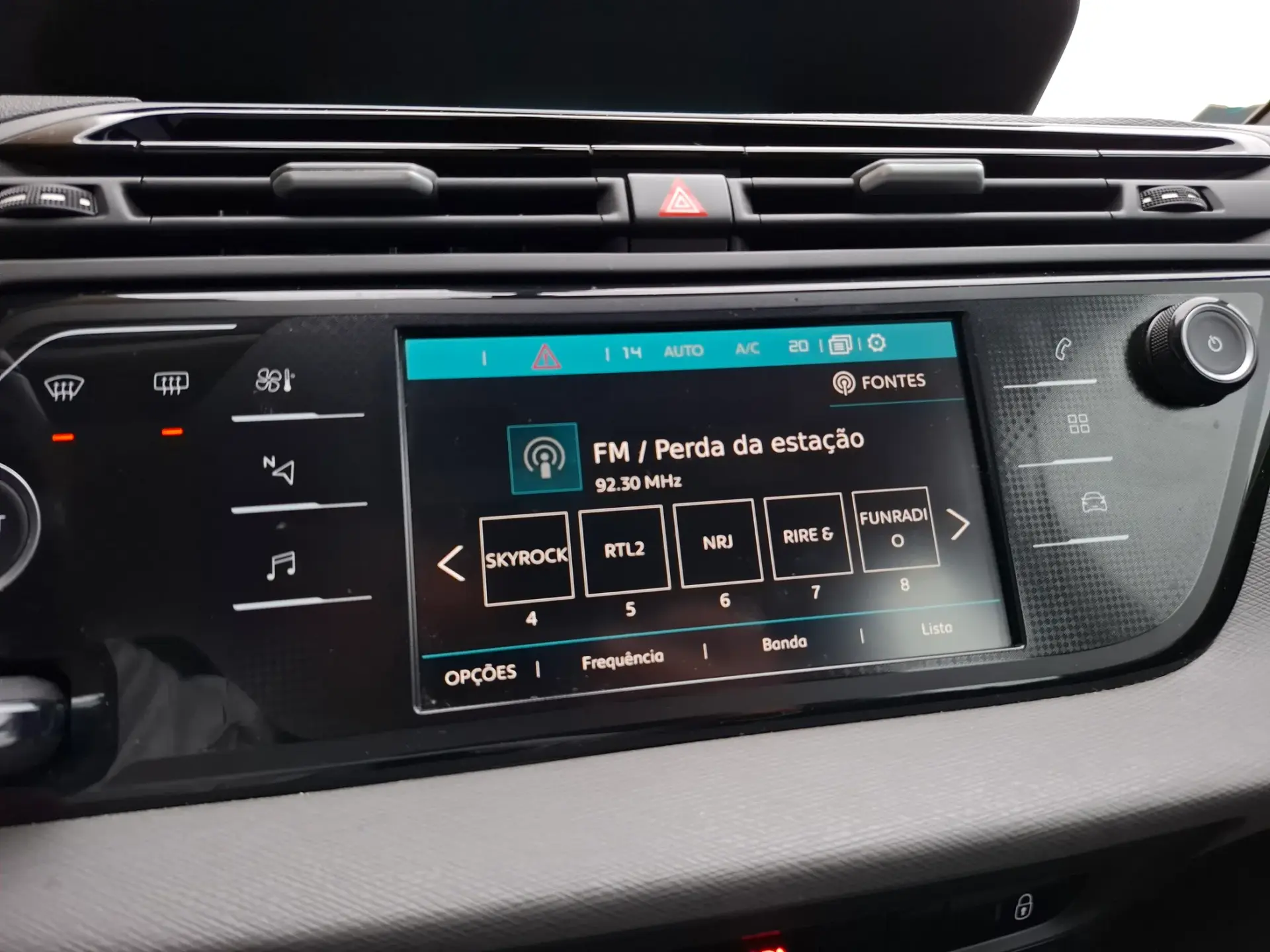 Citroen Grand C4 Spacetourer 1.5 BlueHDi Feel EAT8 30