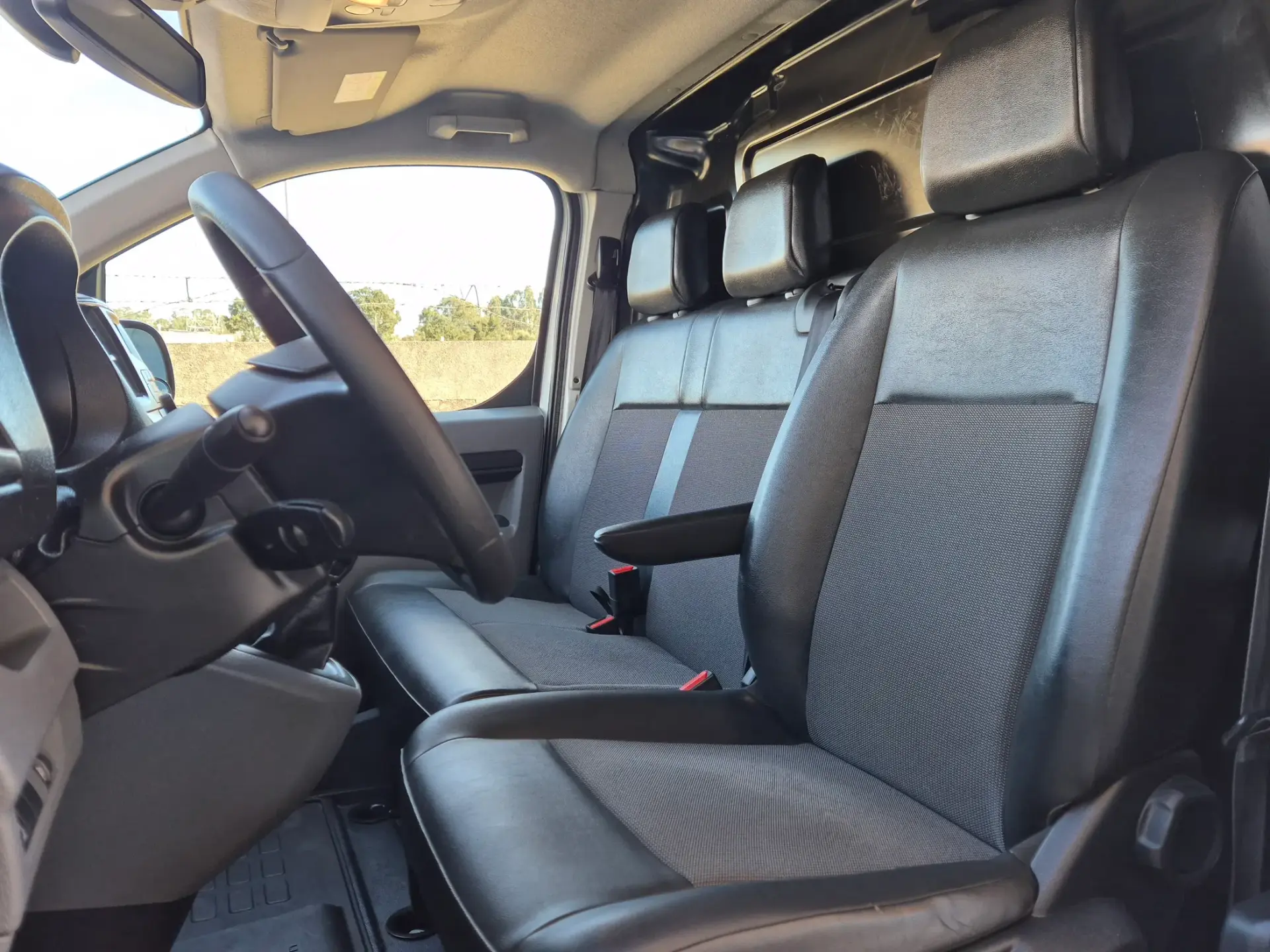 Citroen Jumpy 1.6 BlueHDi M 21
