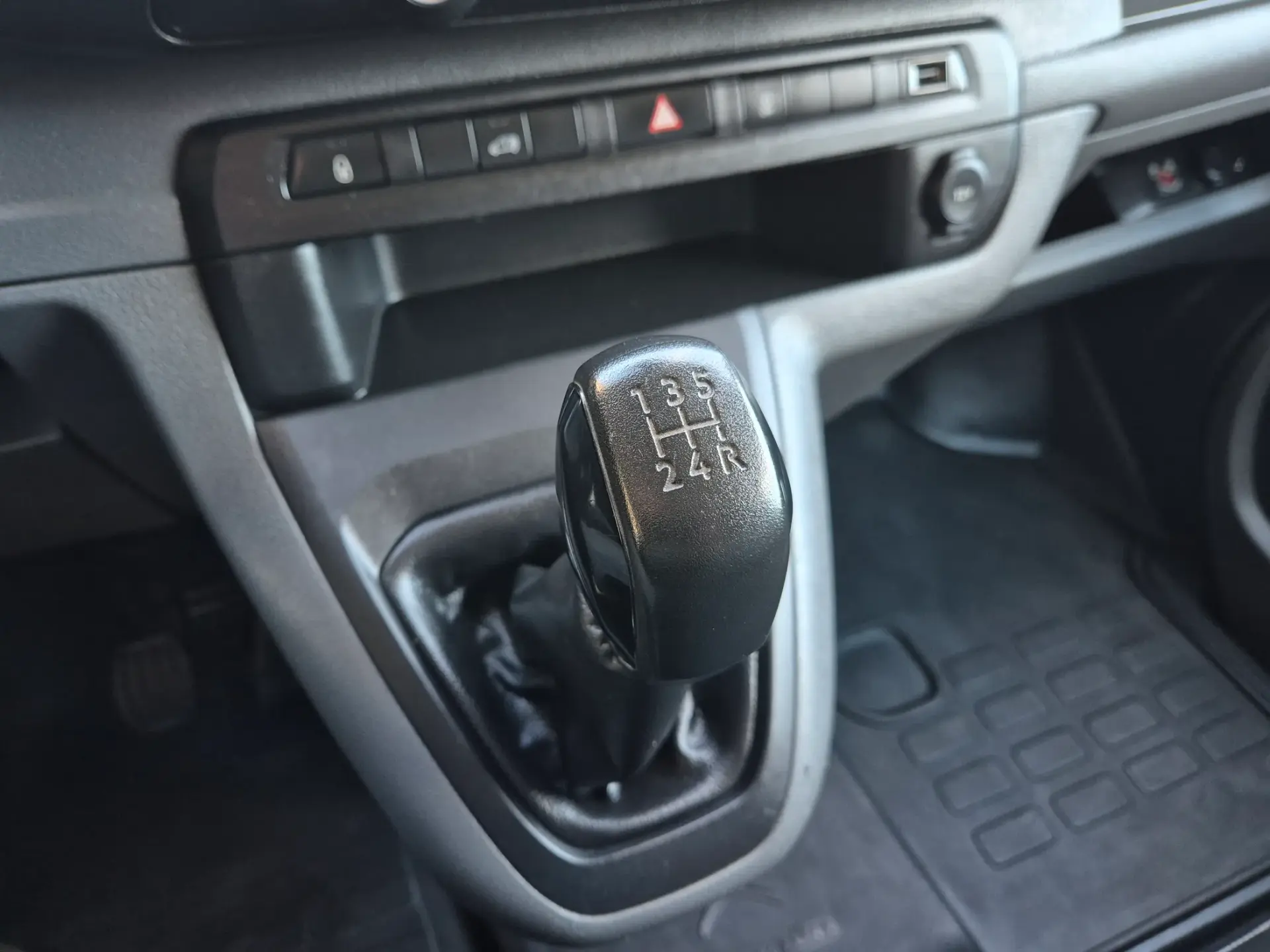 Citroen Jumpy 1.6 BlueHDi M 30