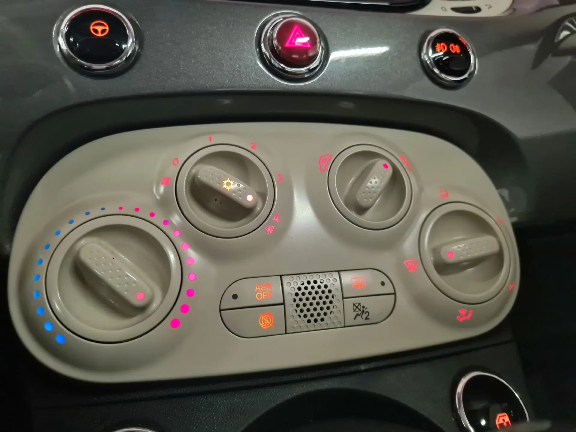 Fiat 500 1.2 Lounge 21