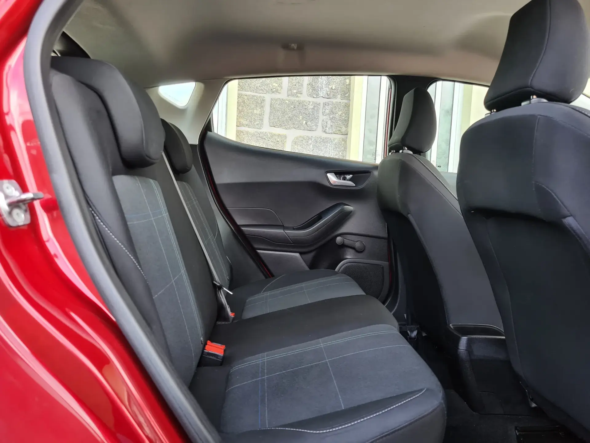 Ford Fiesta 1.1 S&S COOL&CONNECT 8
