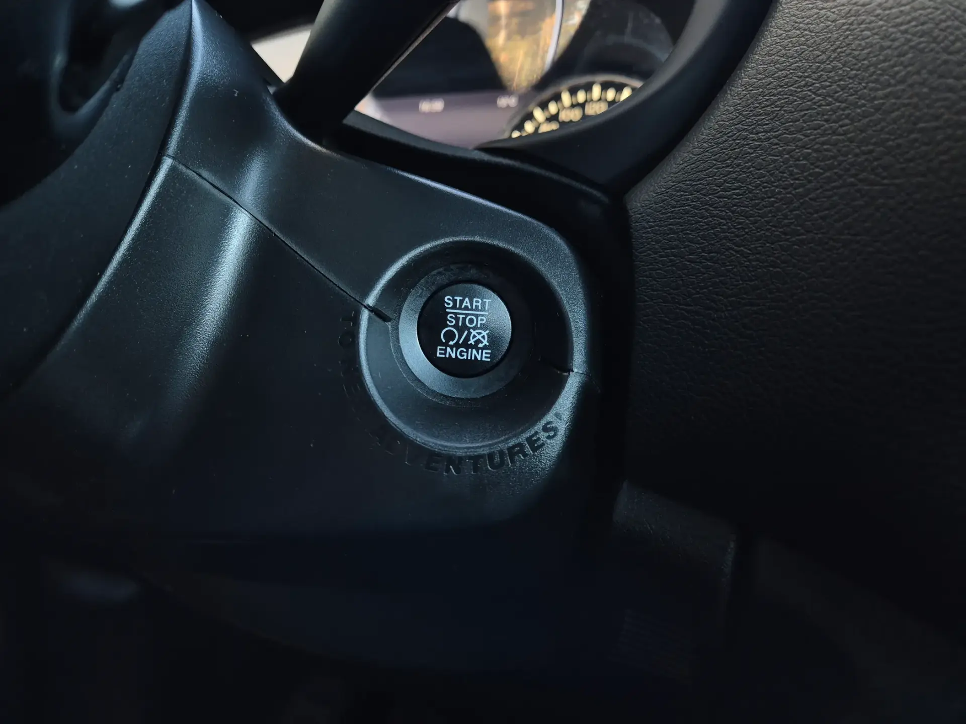 Jeep Renegade 1.0 T Limited 23
