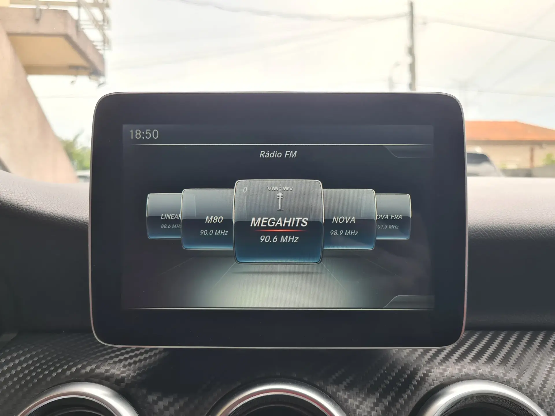 Mercedes-Benz A 180 d AMG Line 19