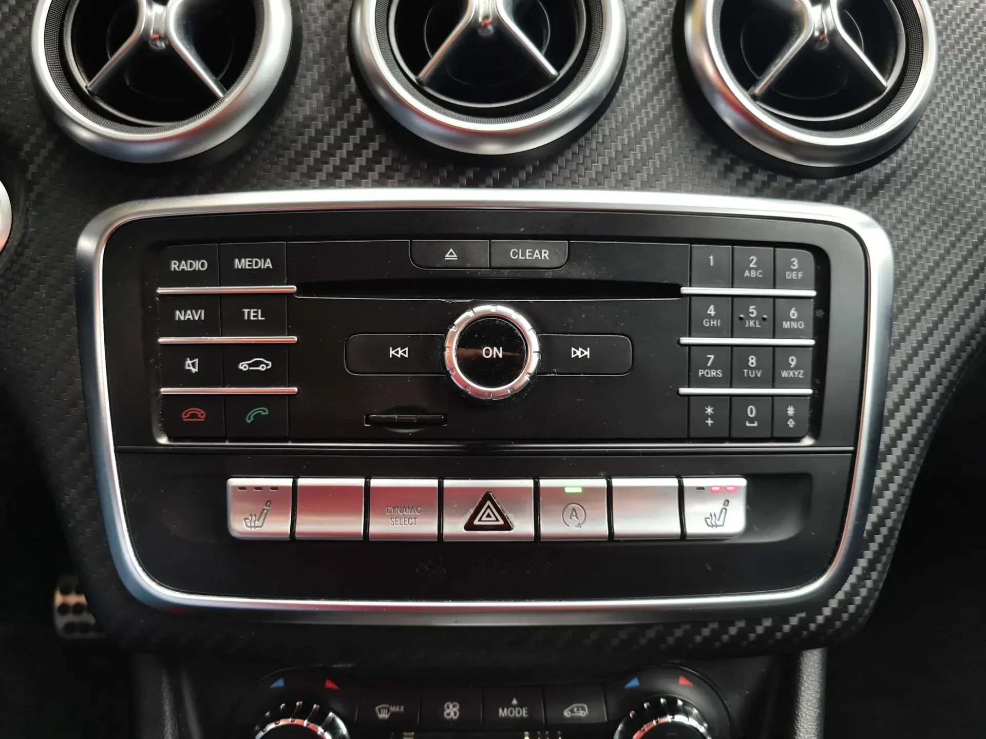 Mercedes-Benz A 180 d AMG Line 22