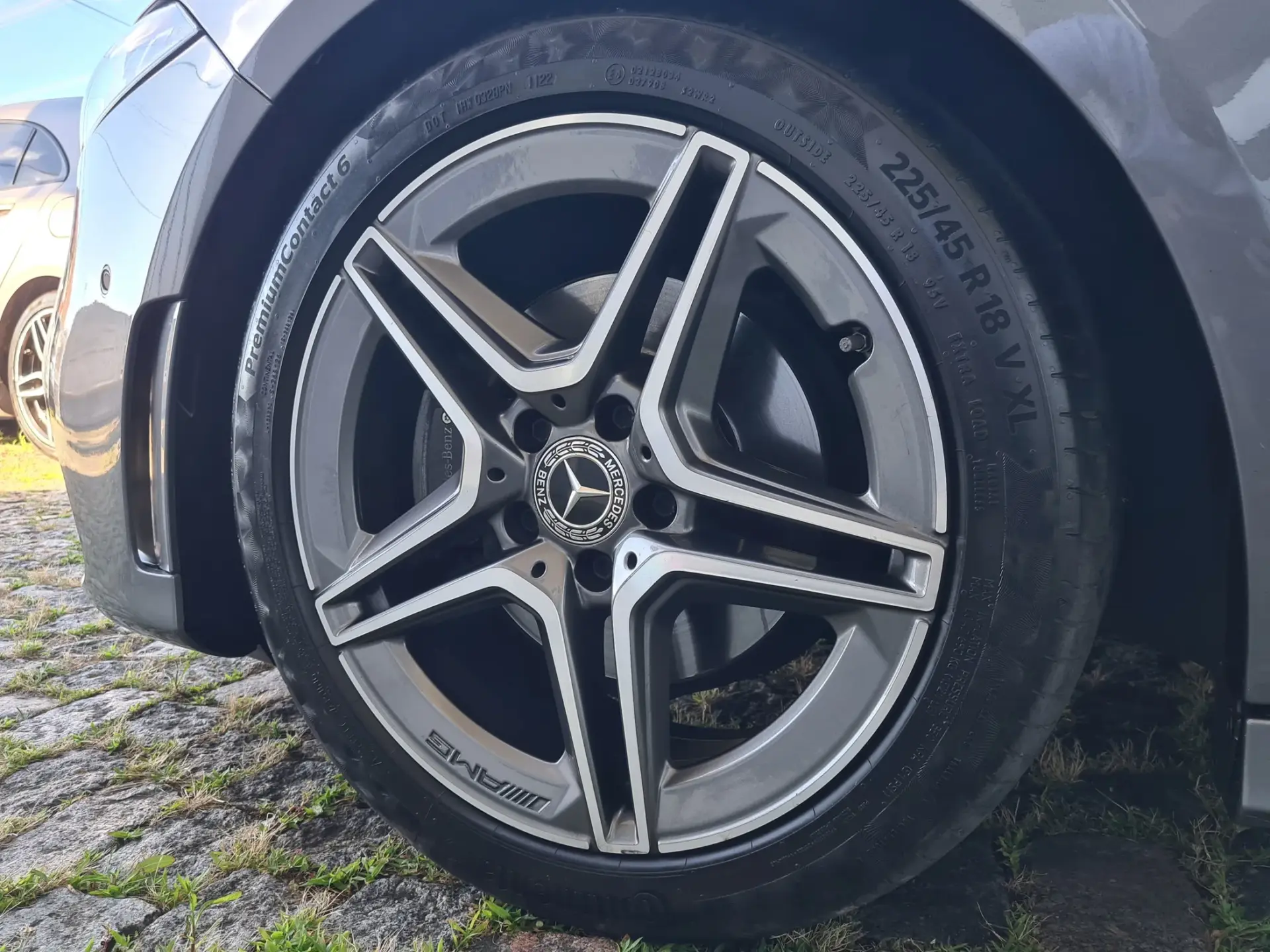 Mercedes-Benz A 180 d AMG Line Aut. 6