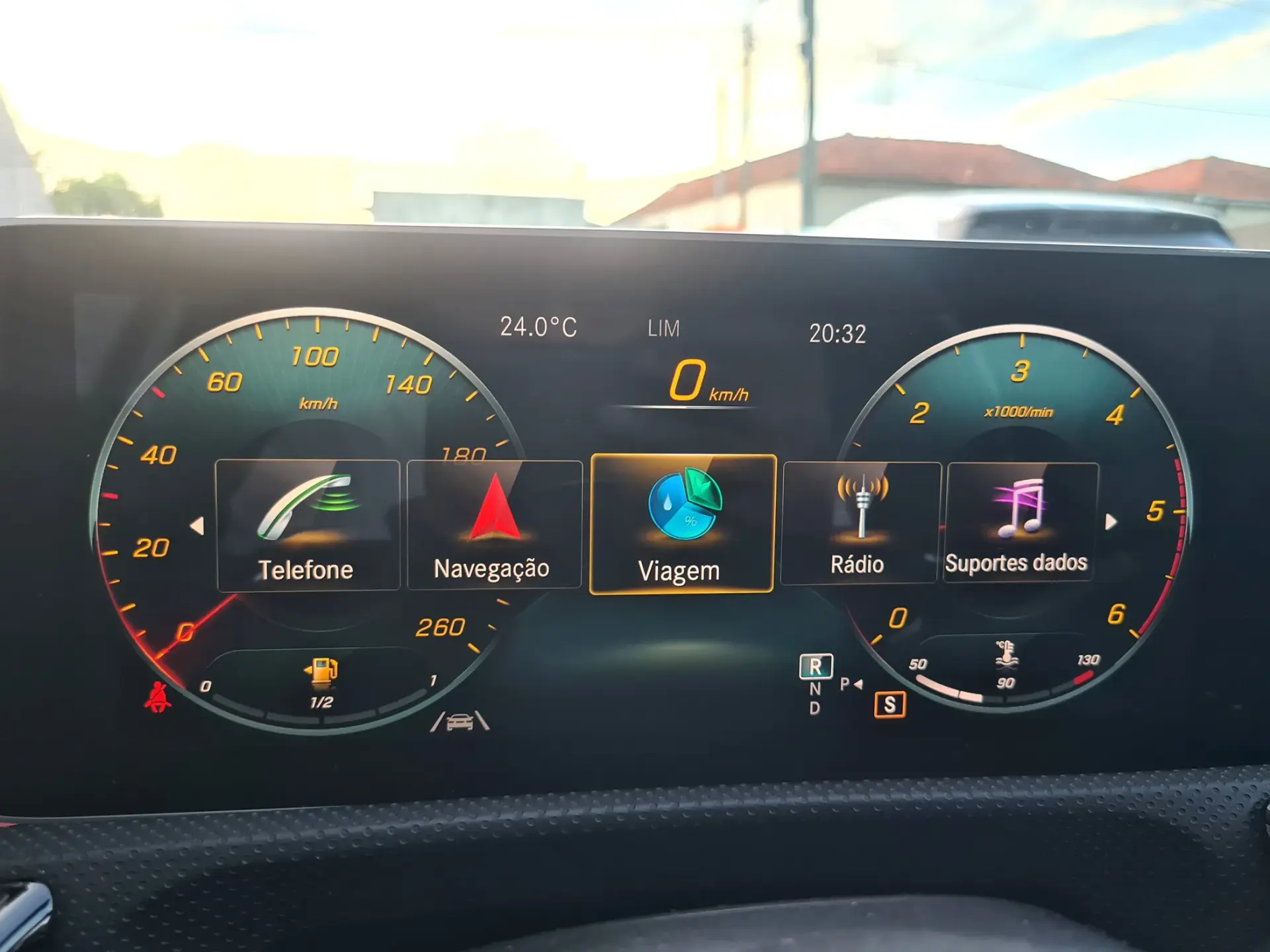 Mercedes-Benz A 180 d AMG Line Aut. 19