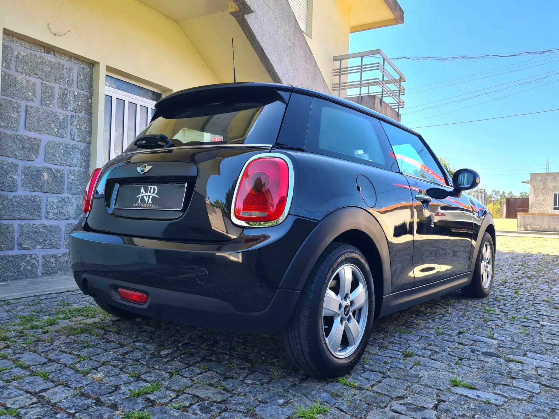 MINI 3 Portas One D 4