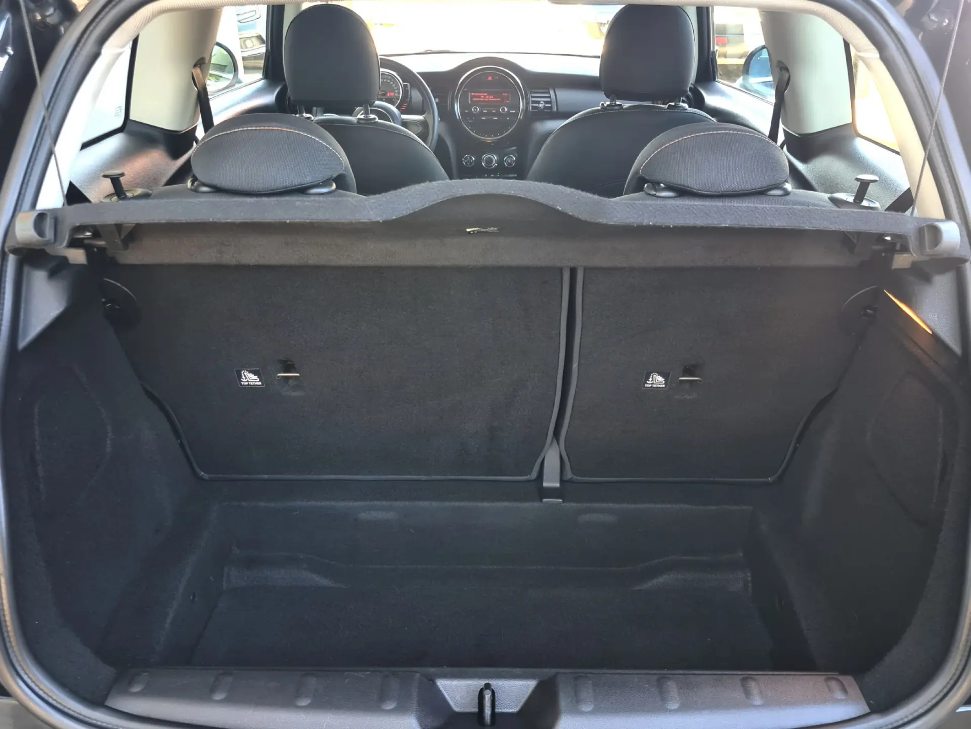 MINI 3 Portas One D 9