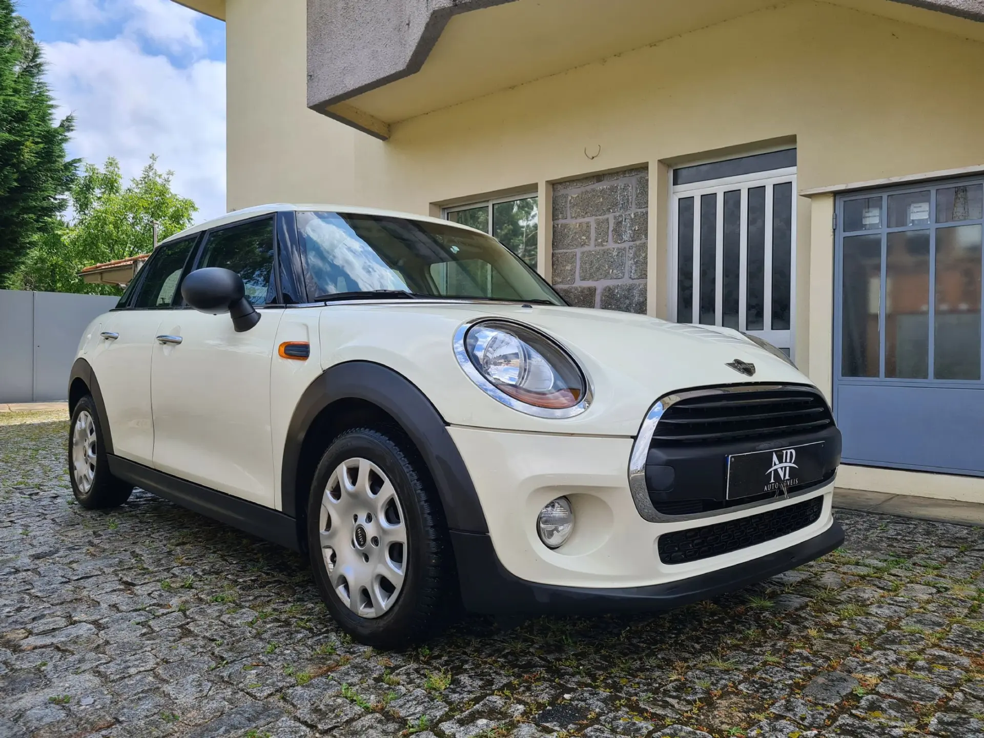 MINI 5 Portas One Standard 5
