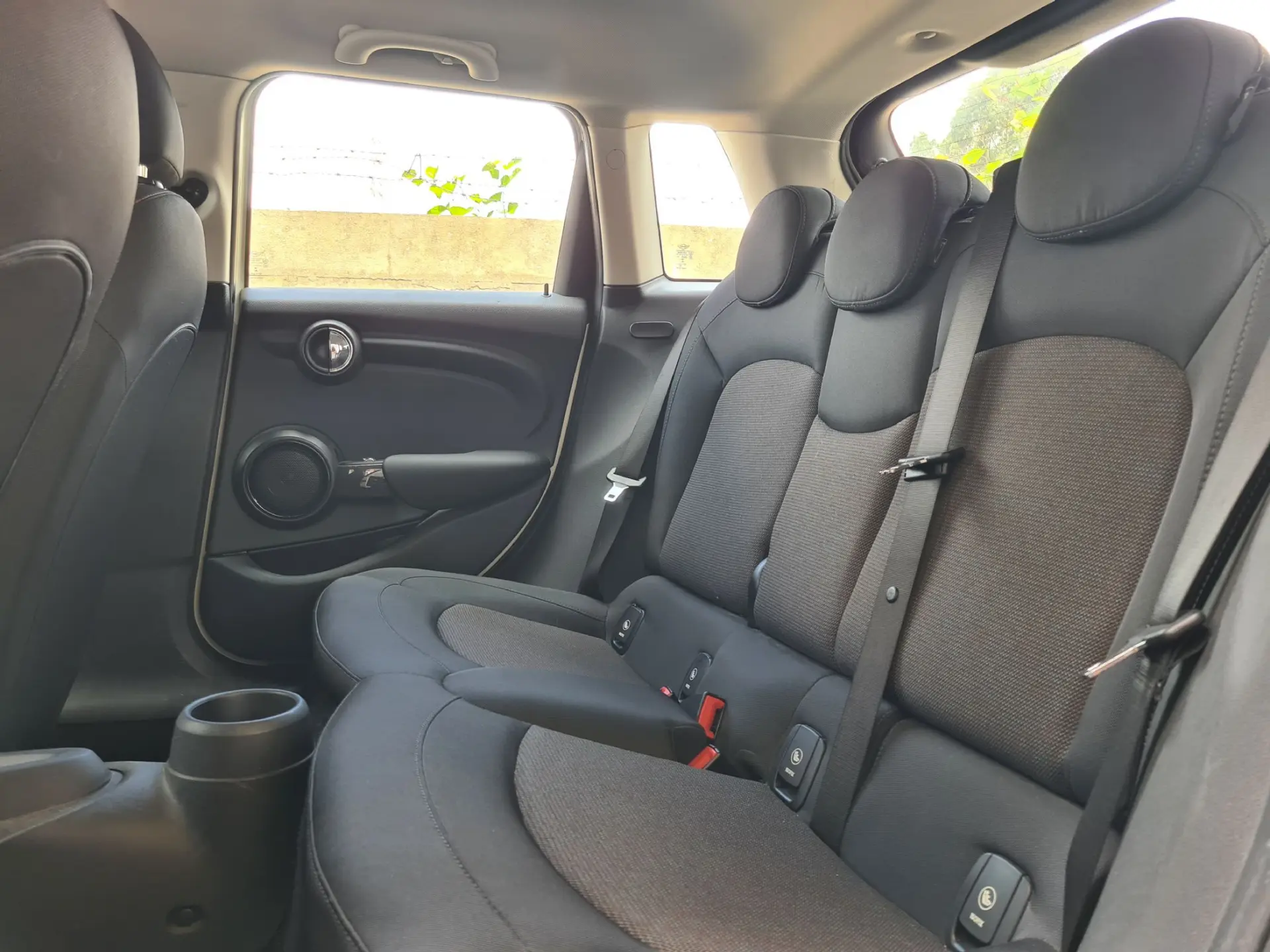 MINI 5 Portas One Standard 11