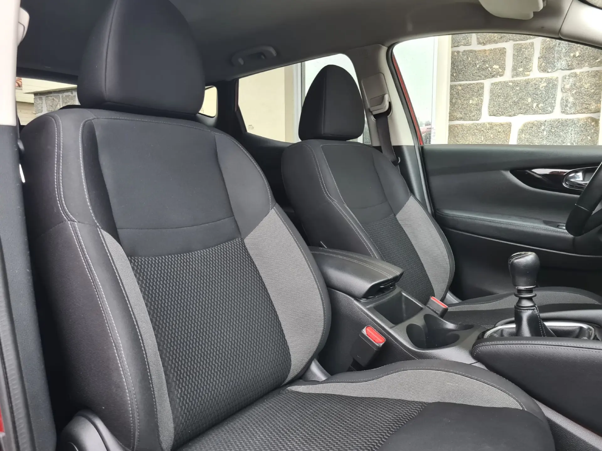Nissan Qashqai 1.5 dCi N-Connecta 10