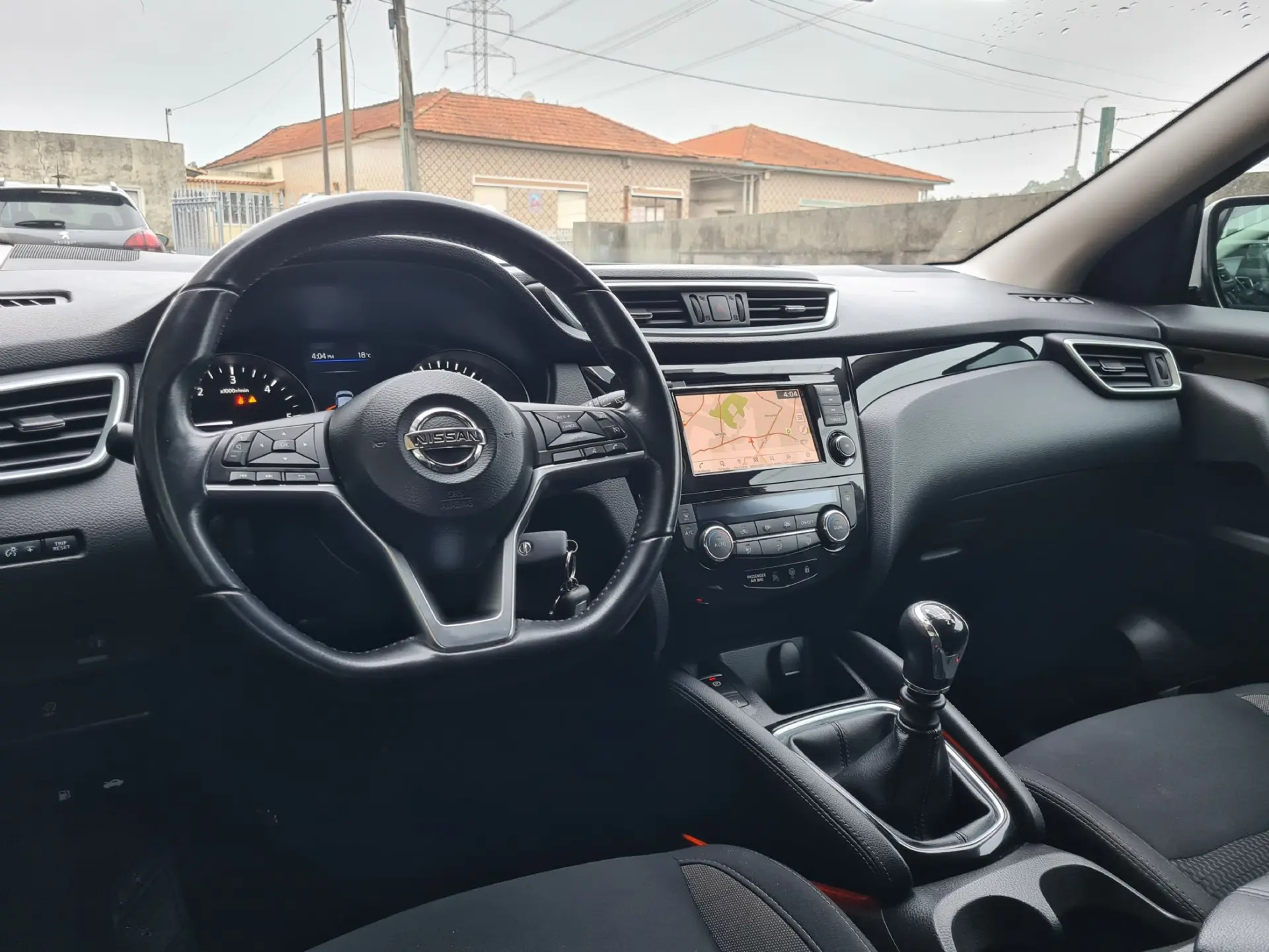 Nissan Qashqai 1.5 dCi N-Connecta 12