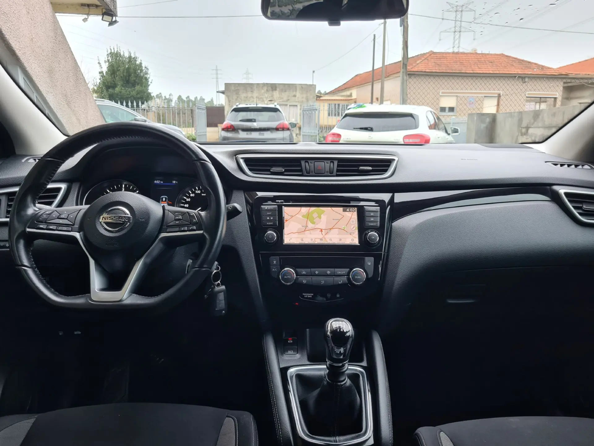 Nissan Qashqai 1.5 dCi N-Connecta 13