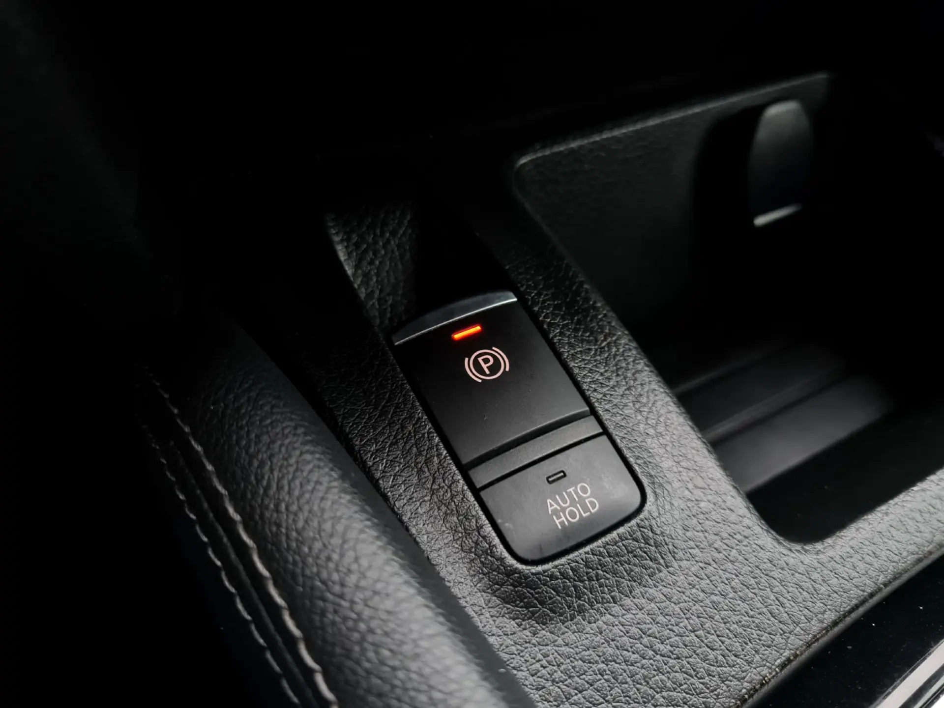 Nissan Qashqai 1.5 dCi N-Connecta 22