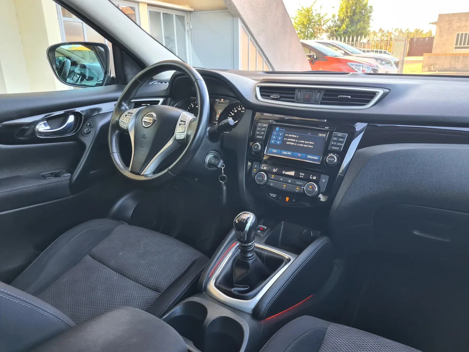 Nissan Qashqai 1.5 dCi Acenta Connect 16