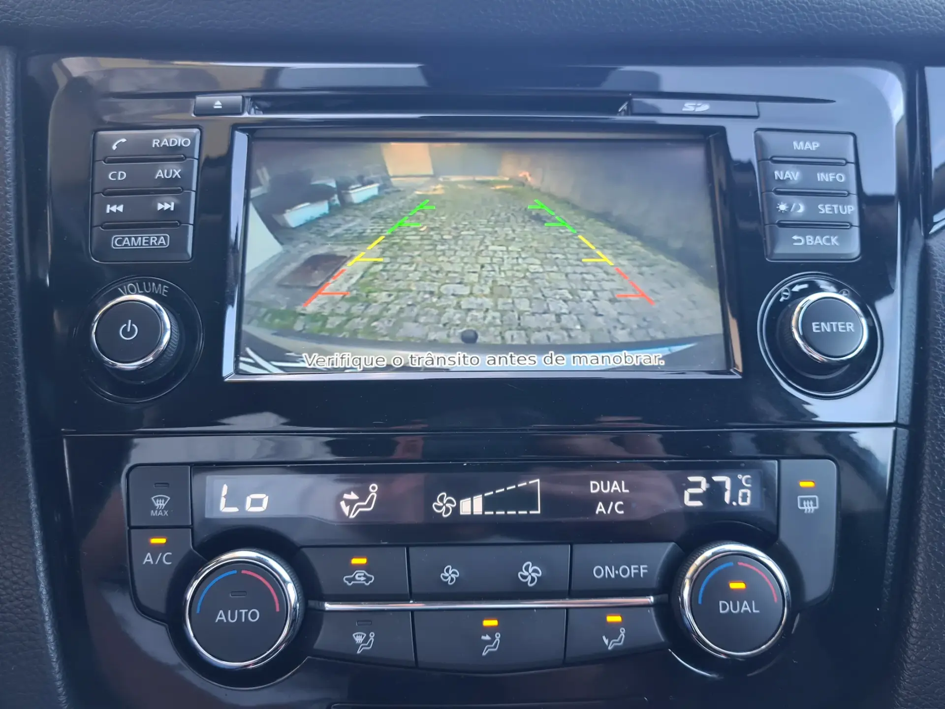 Nissan Qashqai 1.5 dCi Acenta Connect 23