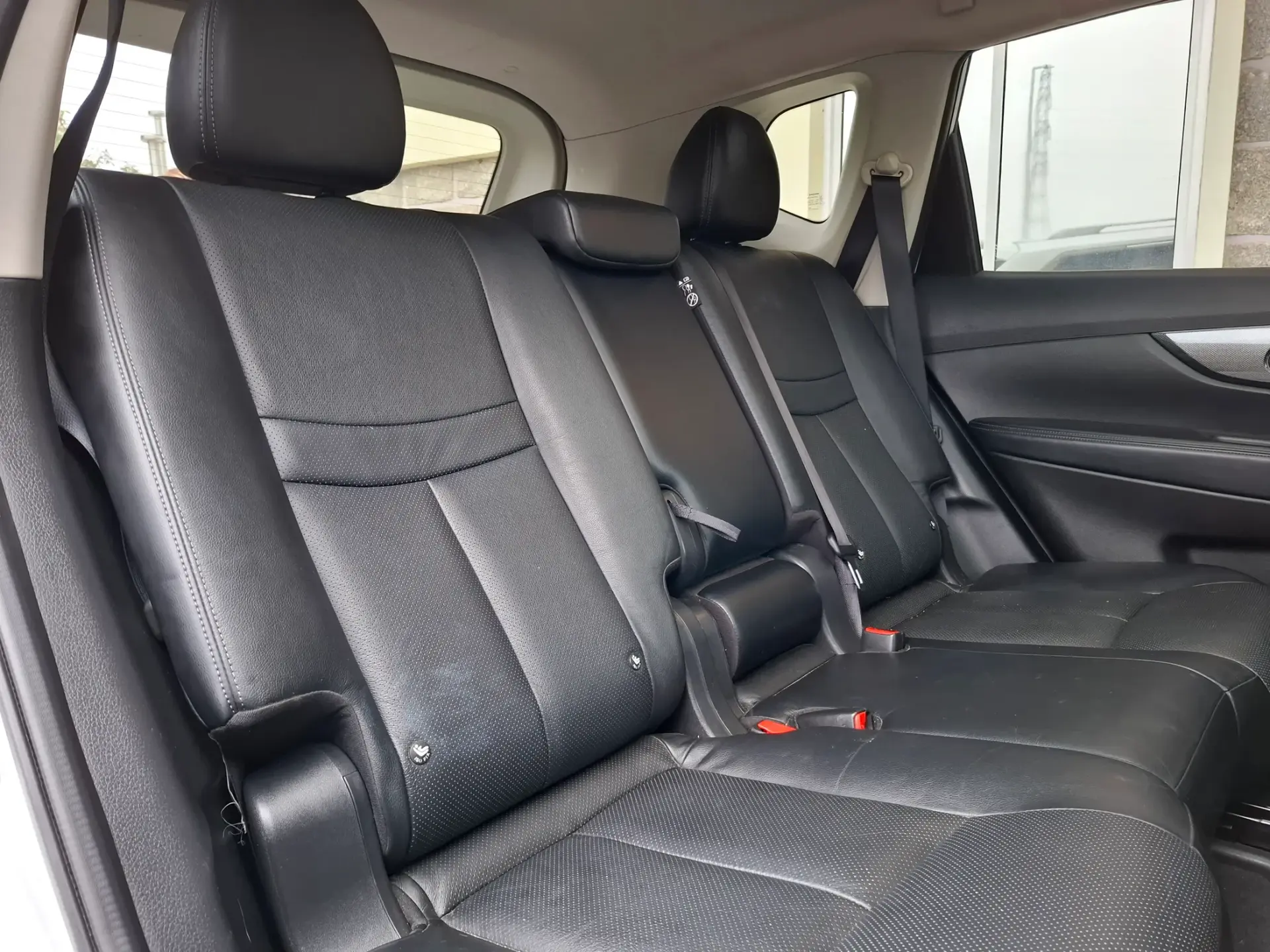 Nissan X-Trail 1.6 dCi Xtronic Tekna 14