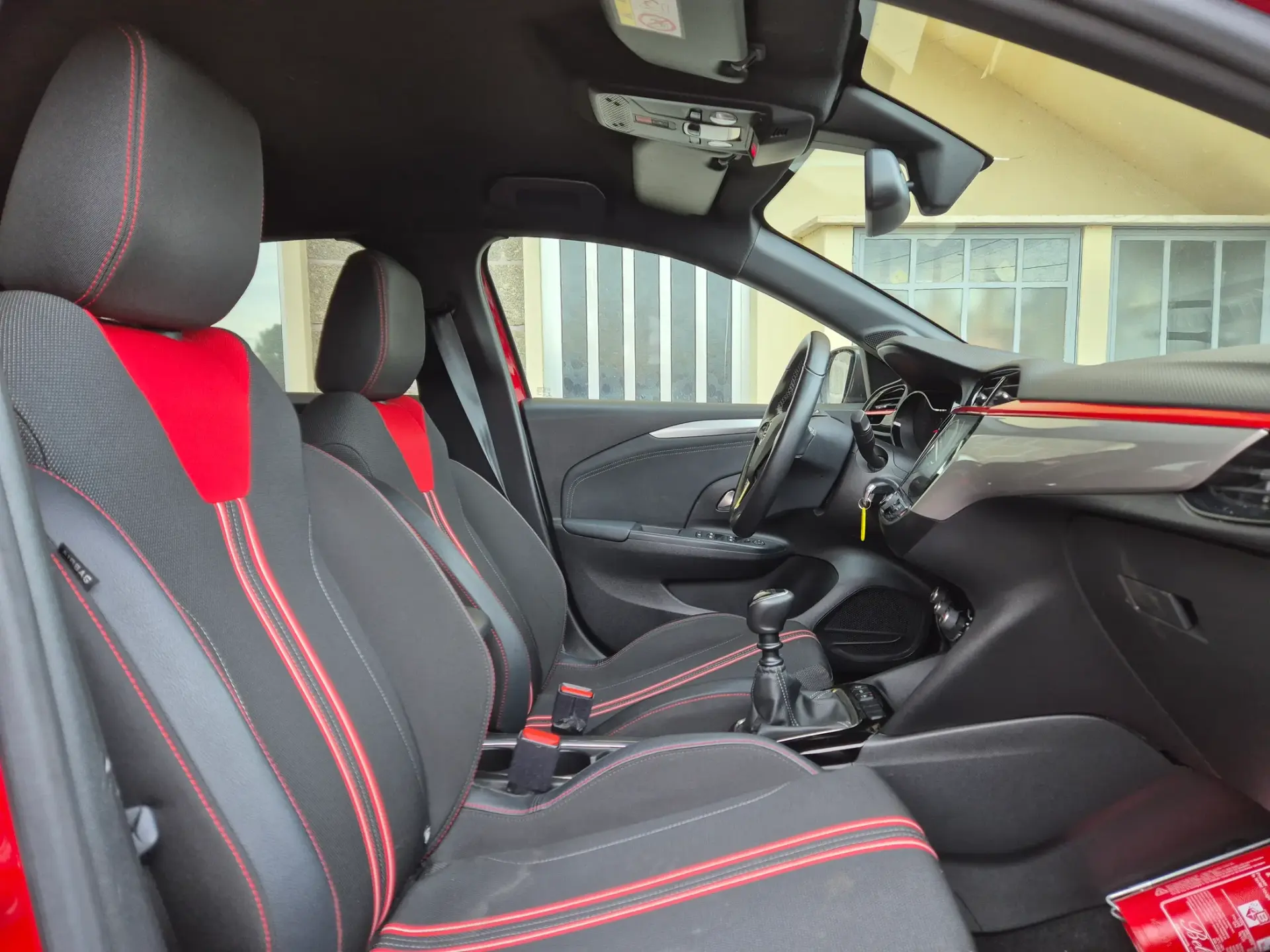 Opel Corsa 1.2 T GS 9