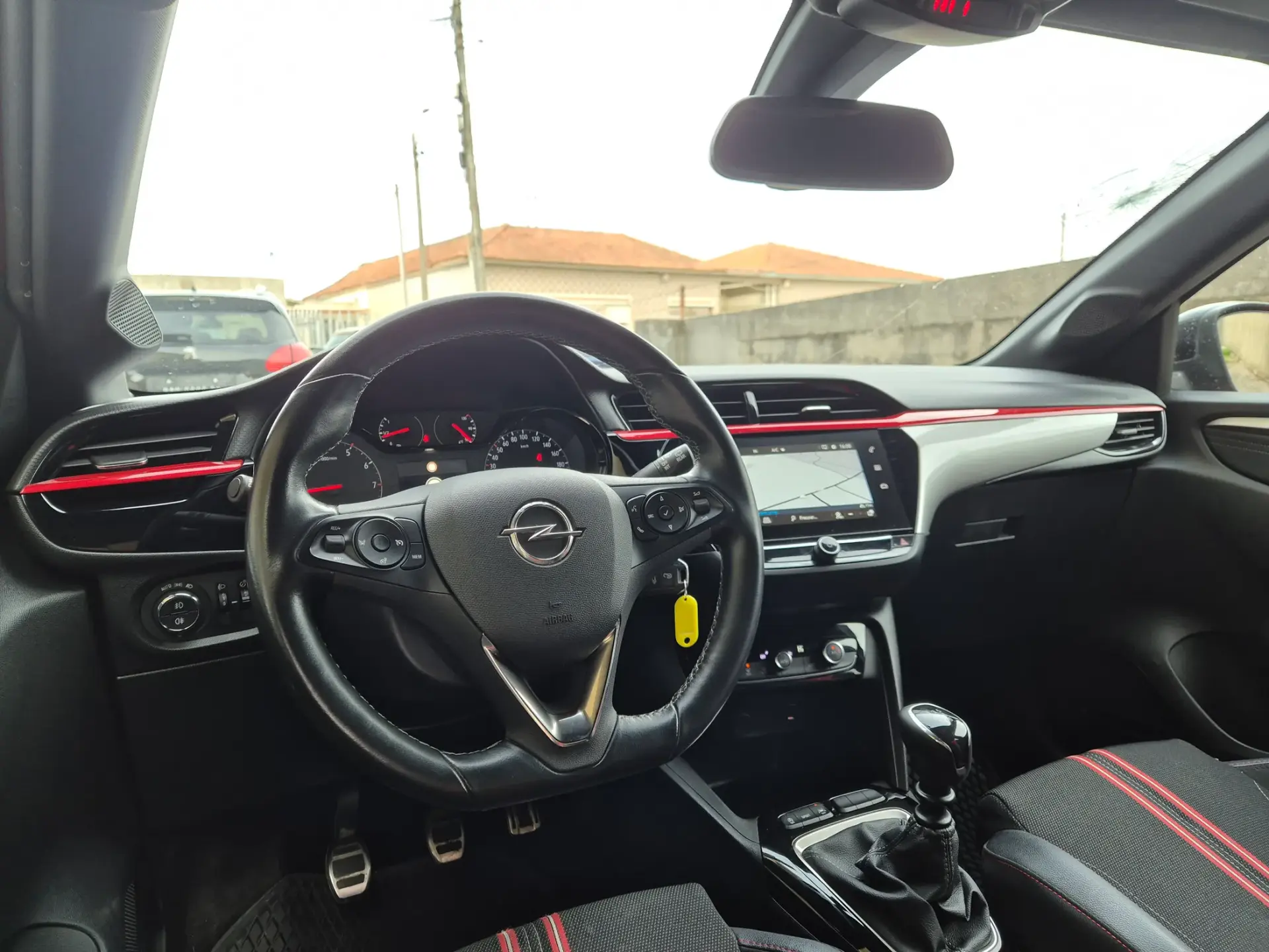 Opel Corsa 1.2 T GS 15