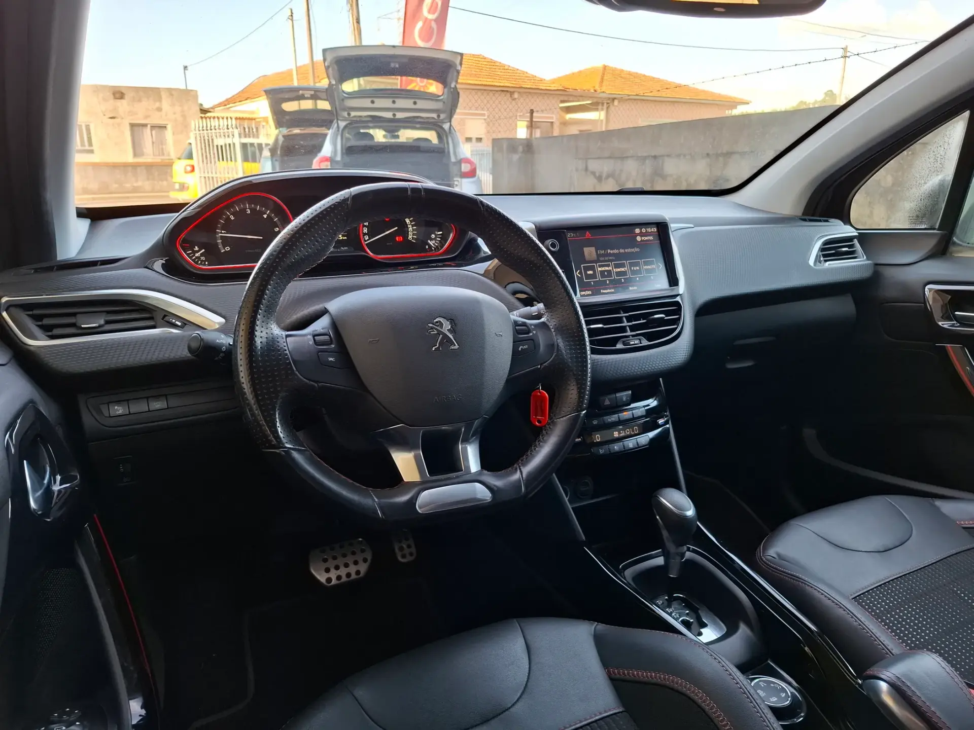 Peugeot 2008 1.5 BlueHDi GT Line EAT6 15