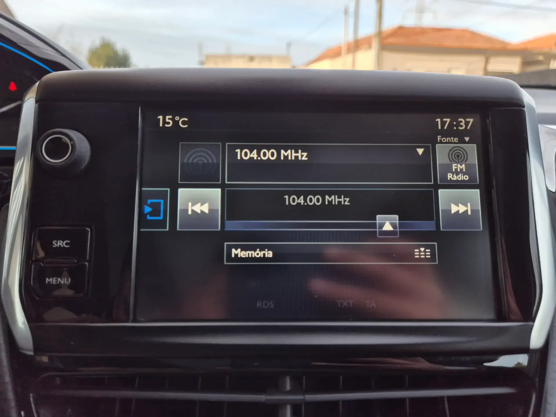 Peugeot 2008 1.6 BlueHDi Crossway 25
