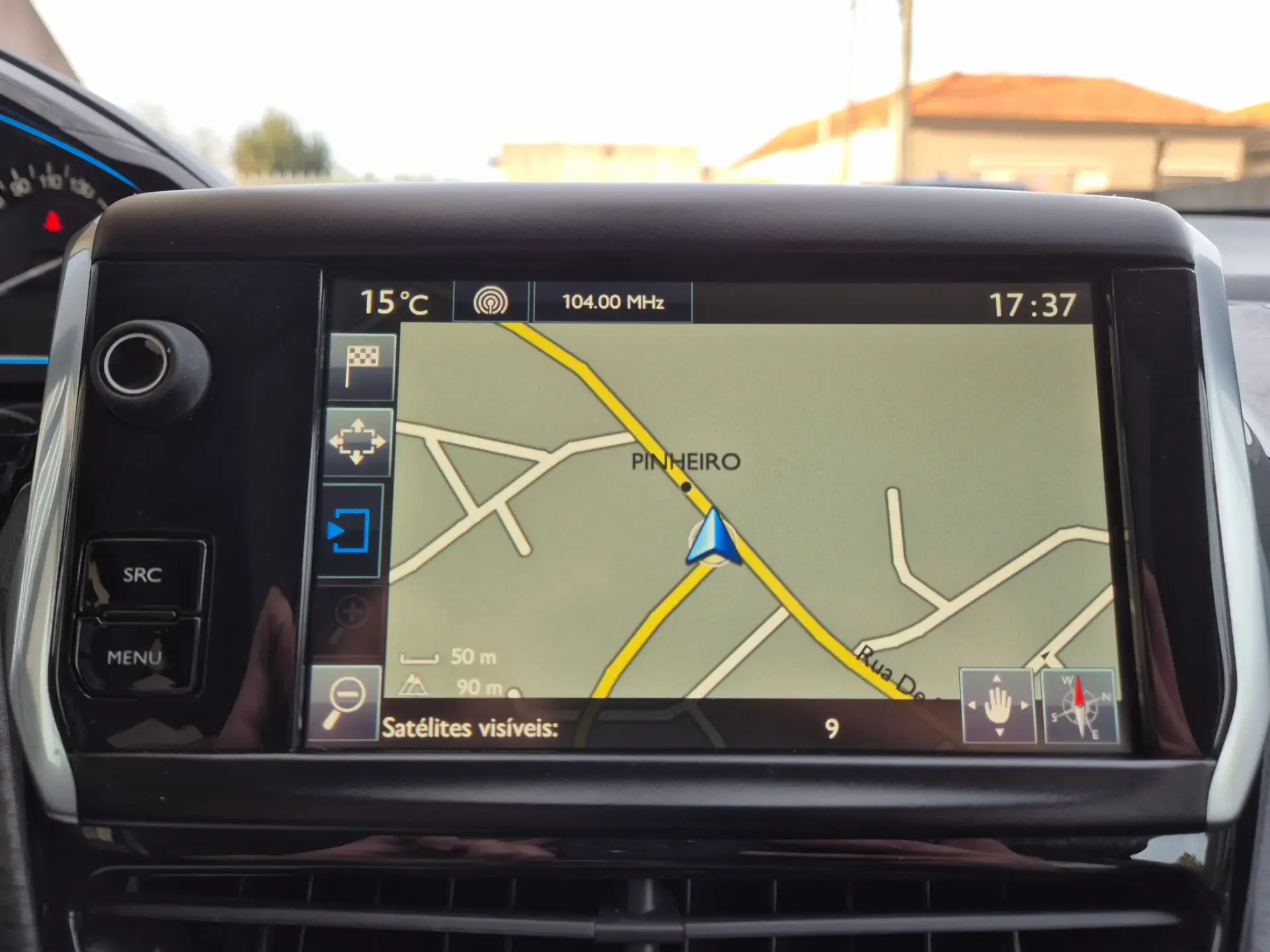 Peugeot 2008 1.6 BlueHDi Crossway 26