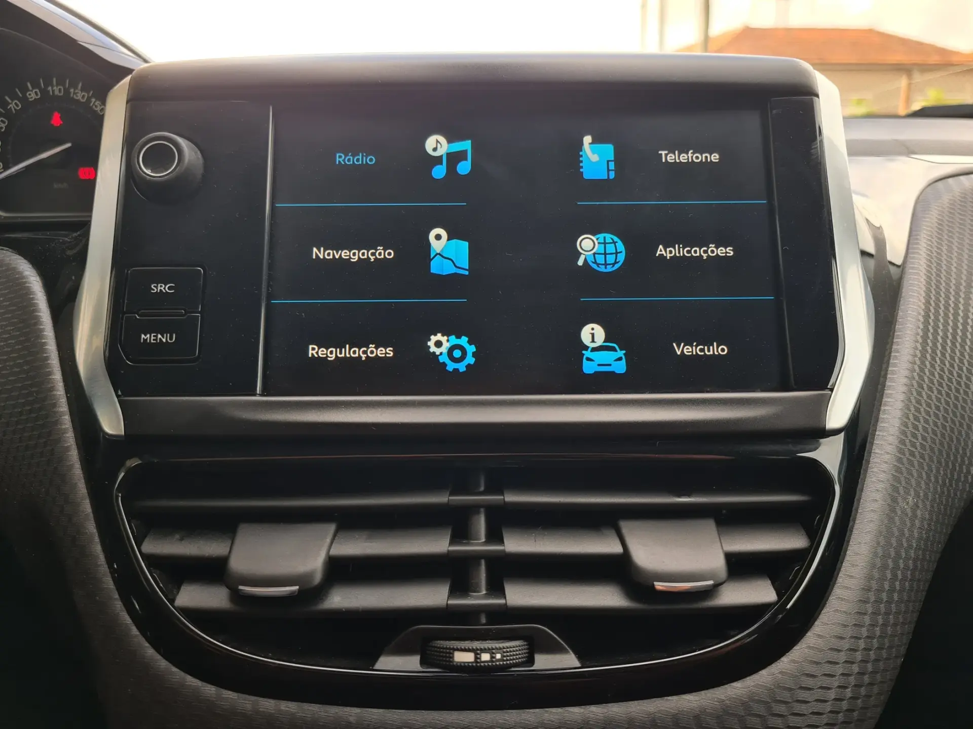 Peugeot 2008 1.5 BlueHDi Signature 22