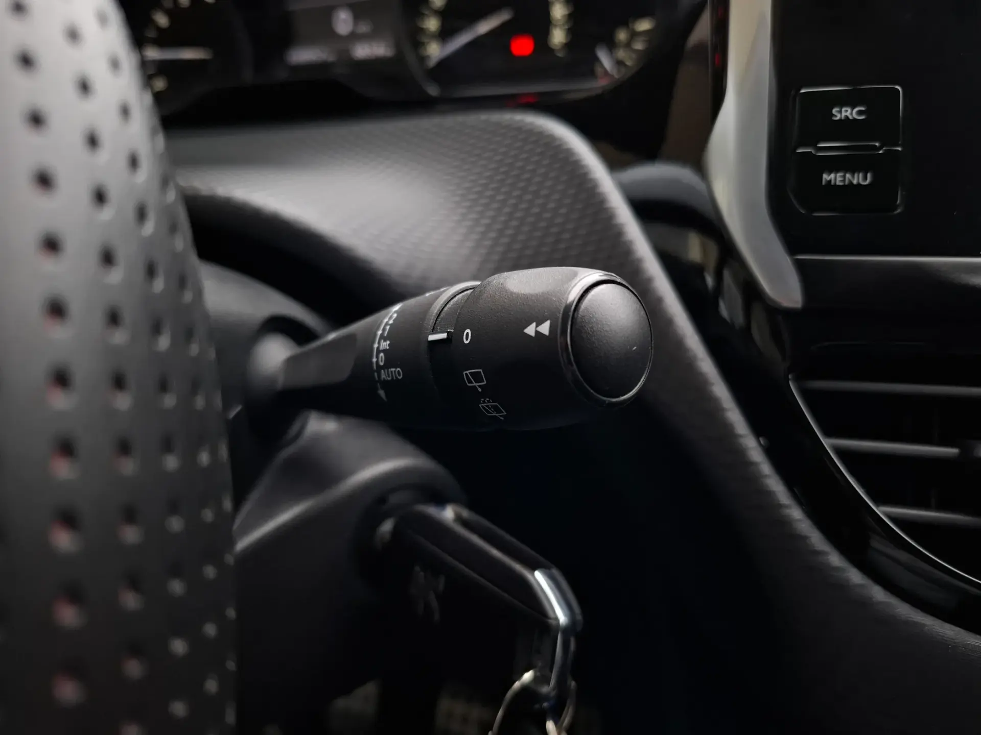 Peugeot 208 1.2 PureTech GT Line 23