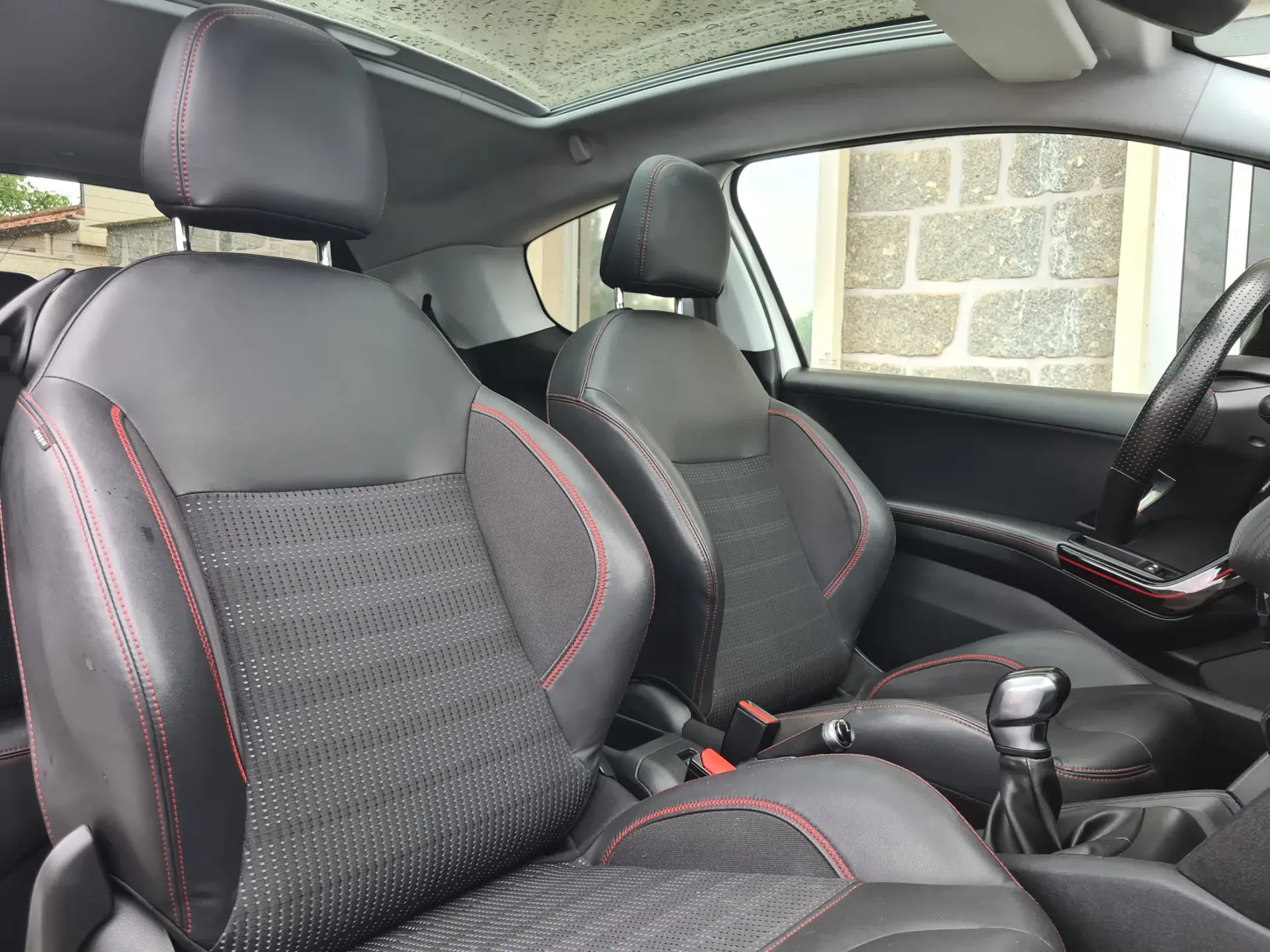 Peugeot 208 1.2 PureTech GT Line 12