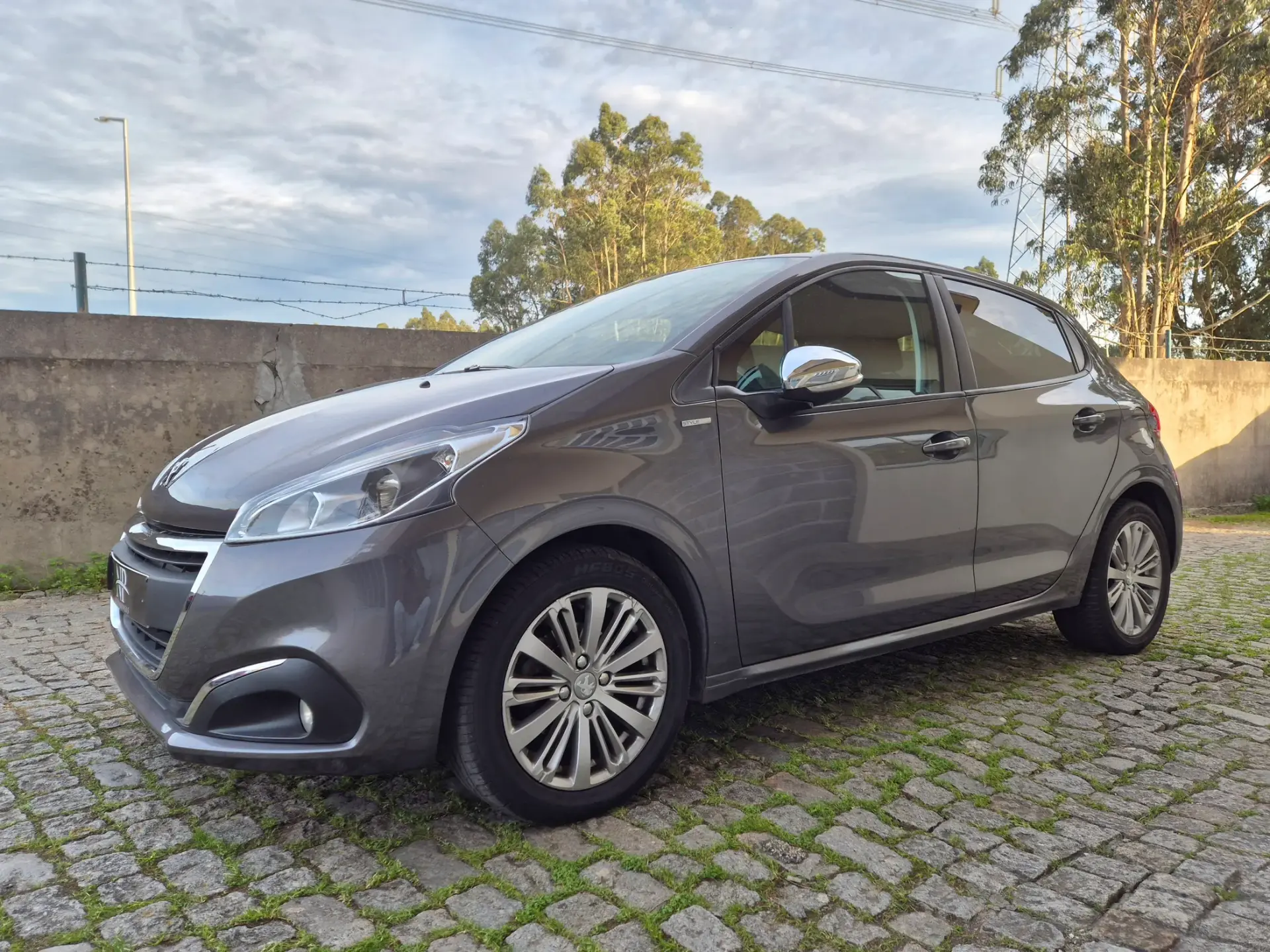 Peugeot 208 1.6 BlueHDi Style 1
