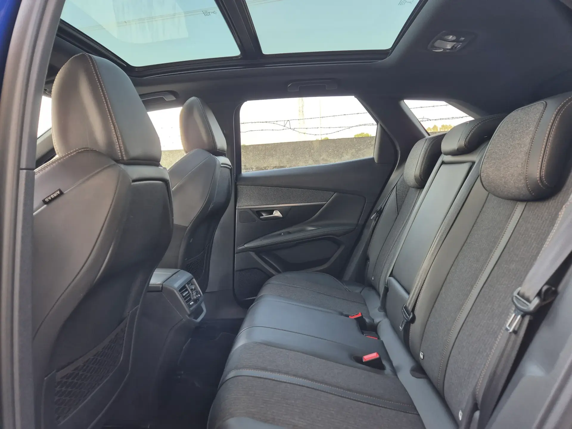 Peugeot 3008 1.6 BlueHDi GT Line 16