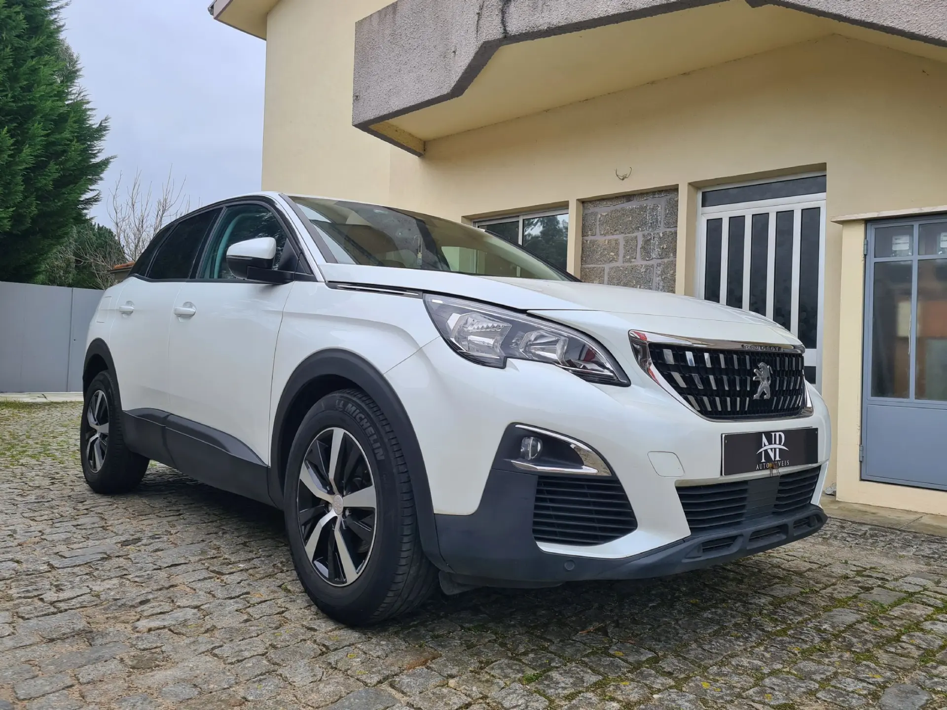 Peugeot 3008 1.6 BlueHDi Allure EAT6 5