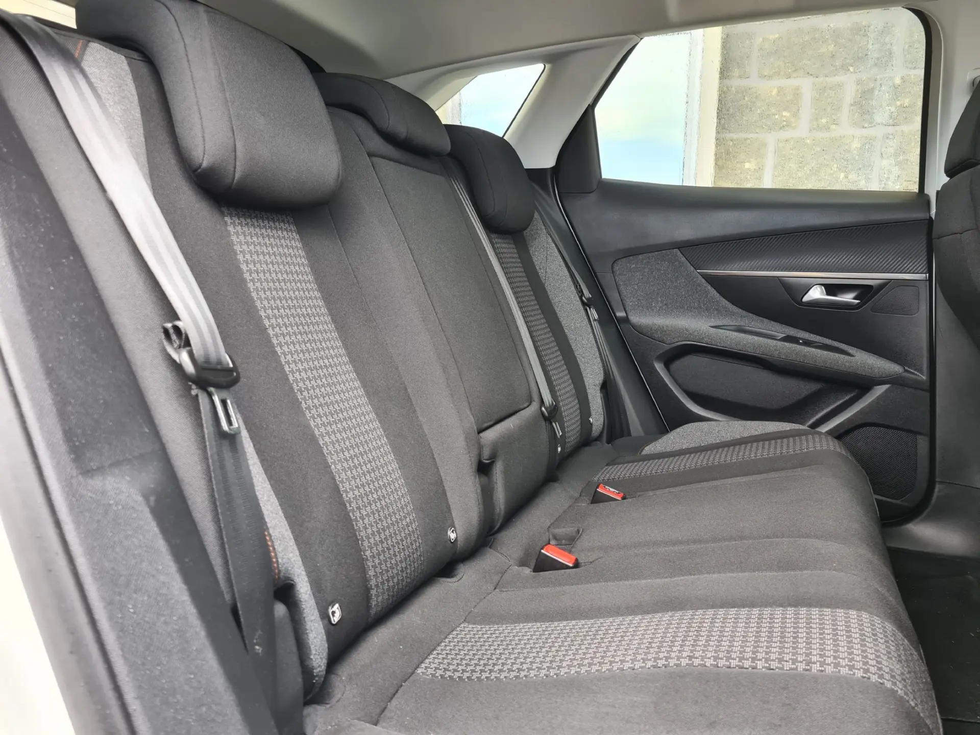 Peugeot 3008 1.6 BlueHDi Allure EAT6 9